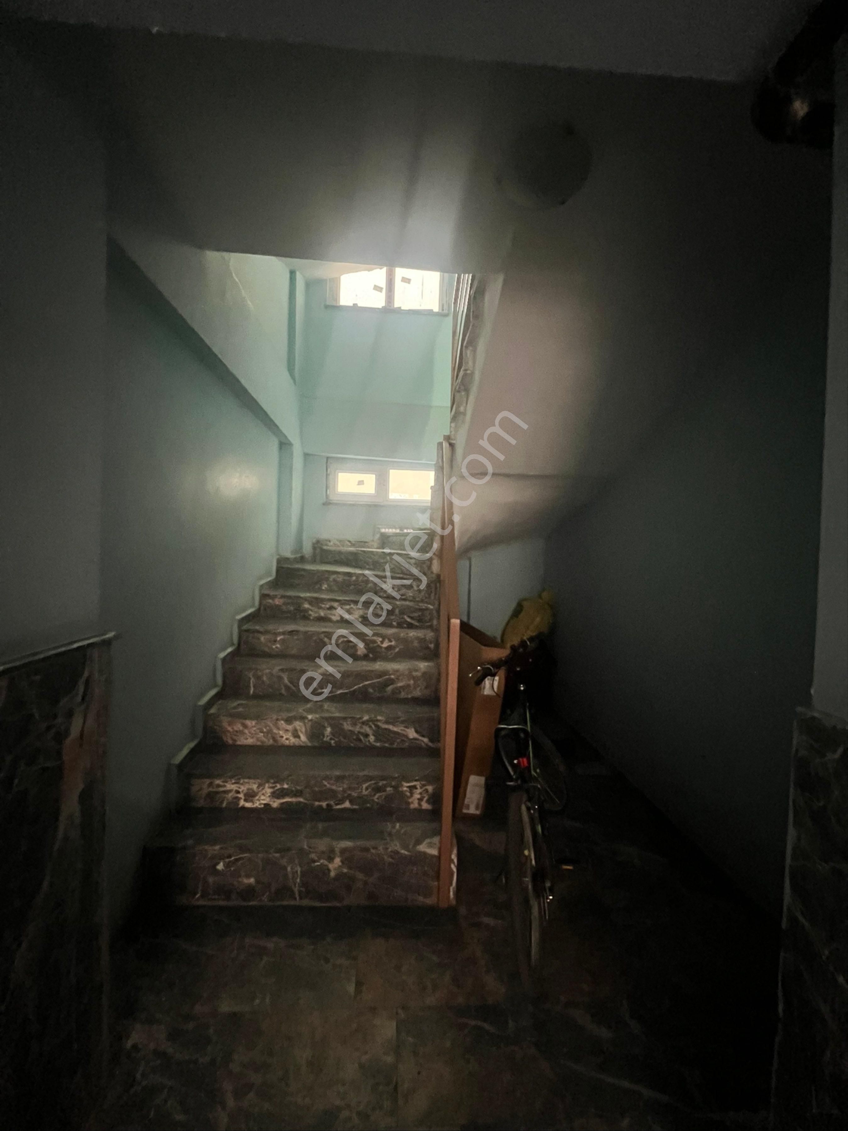 Tunalı Mahallesi Eşyalı Satılık 3+1 - Görsel 22