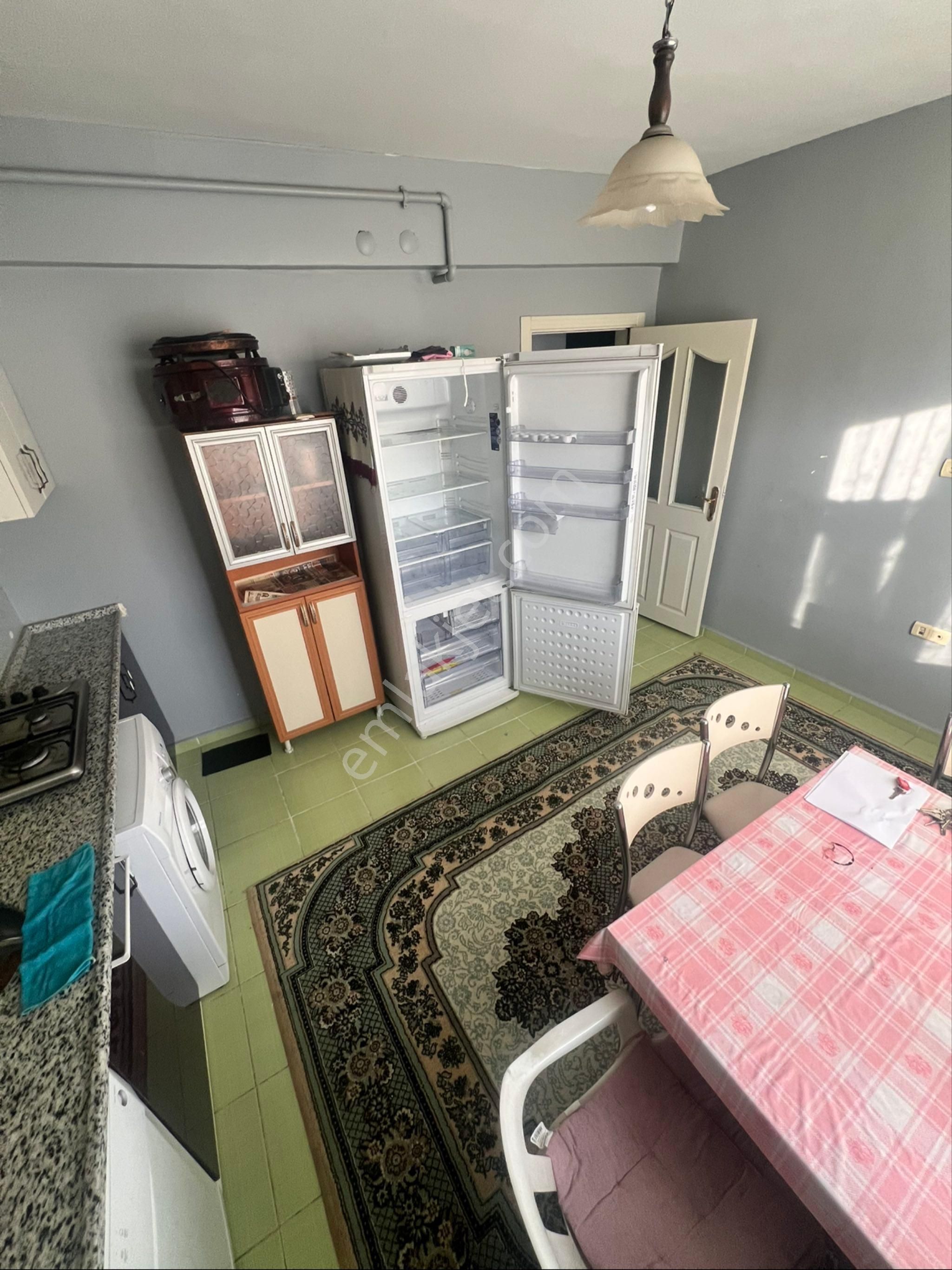 Tunalı Mahallesi Eşyalı Satılık 3+1 - Görsel 3