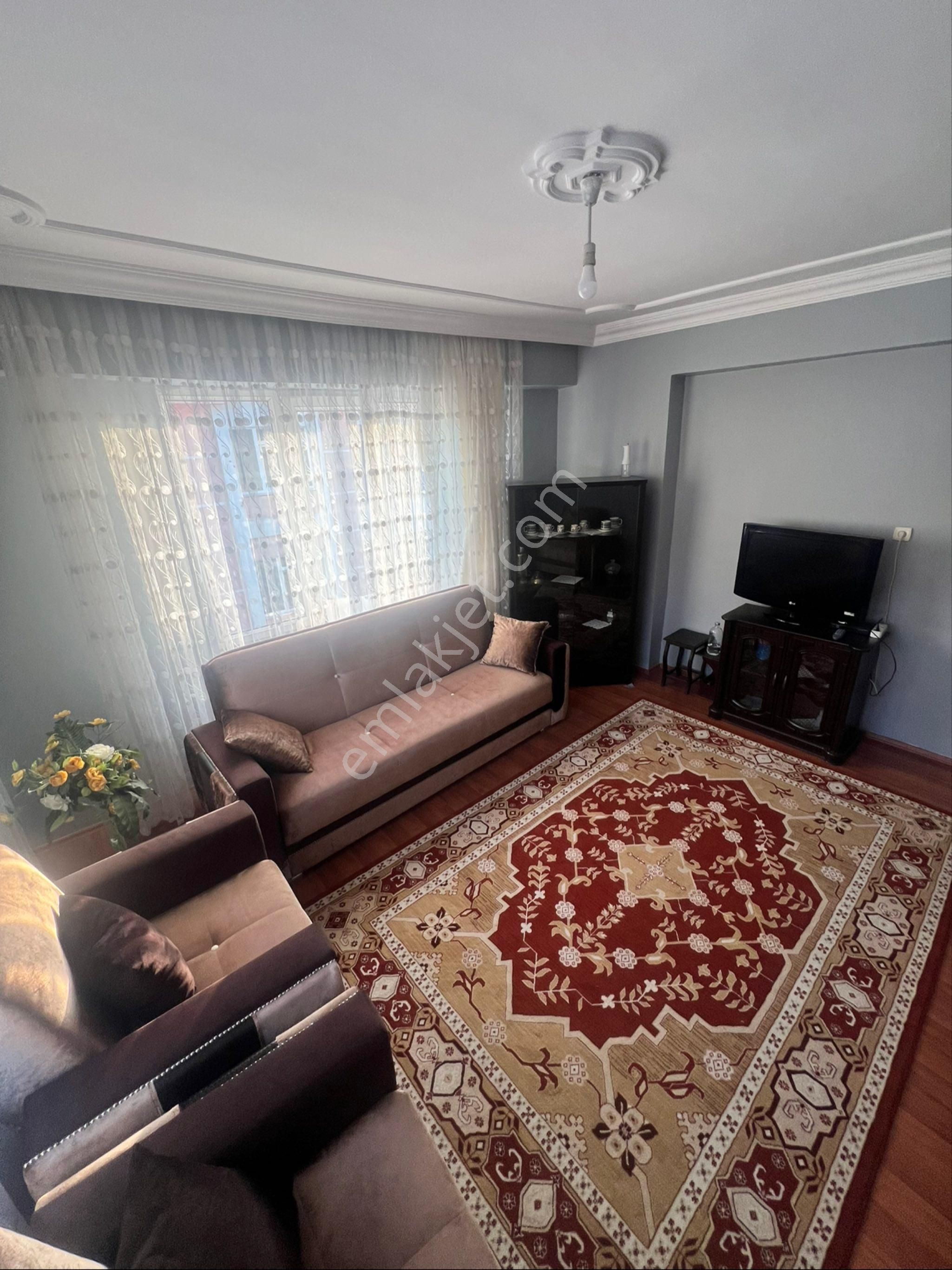 Tunalı Mahallesi Eşyalı Satılık 3+1 - Görsel 9