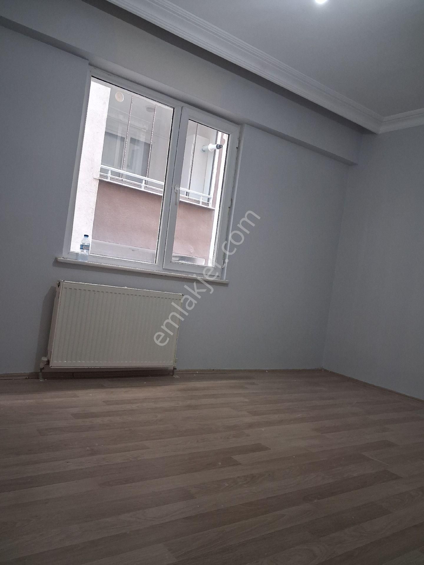 Tuşba Emlaktan Satılık İskanlı Kombili Ara Kat Geniş 3+1 - Görsel 8