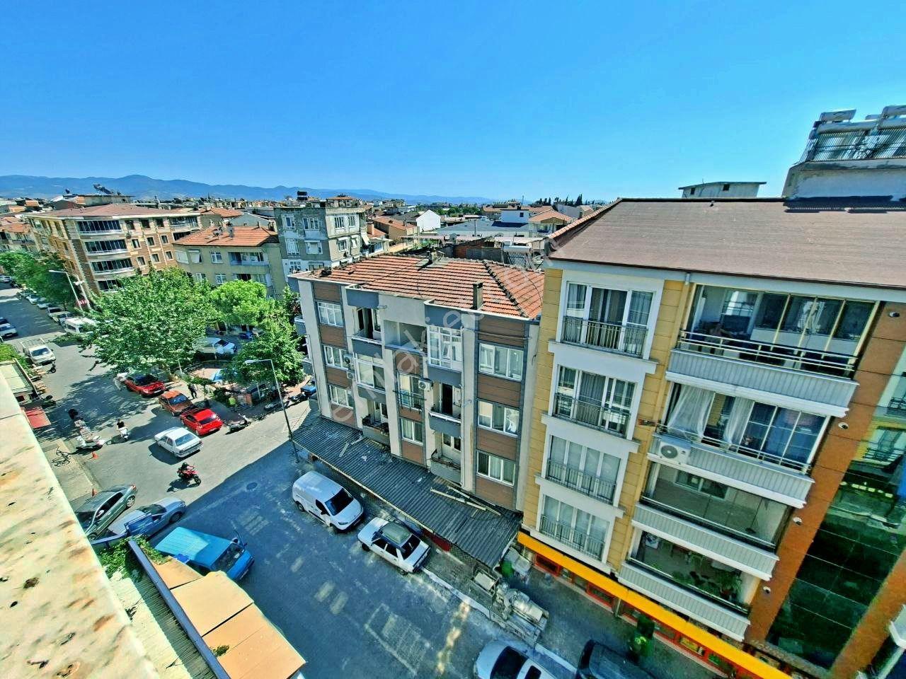 Uytundan Edremitmerkezde Geniş Teraslı 3+1 Satılık Dubleks - Görsel 35