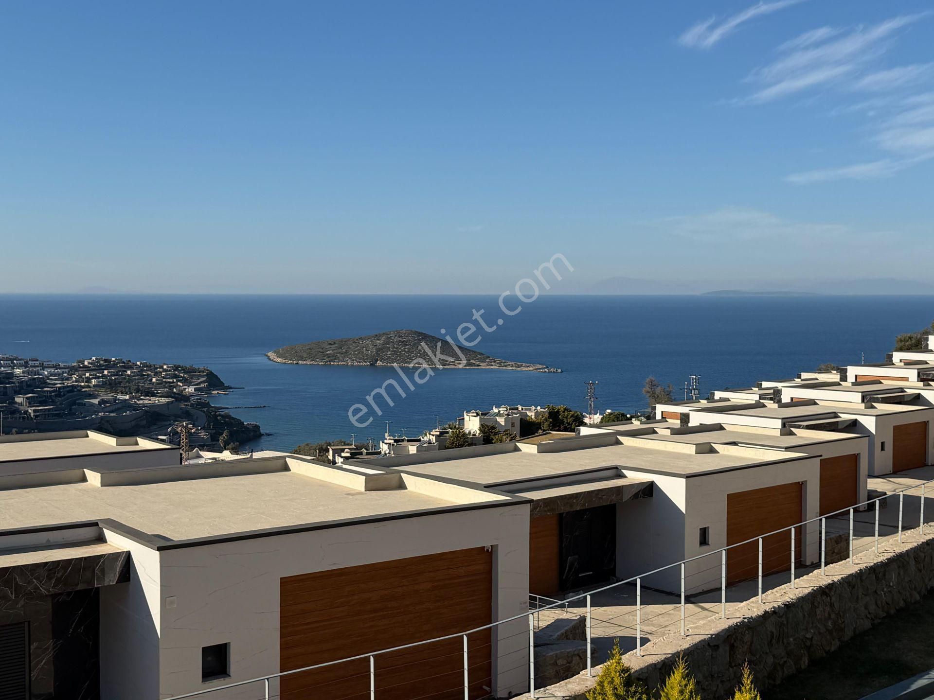 Bodrum Yalıkavak Satılık Özel Plajlı Deniz Manzaralı 4+1 Villa - Görsel 2