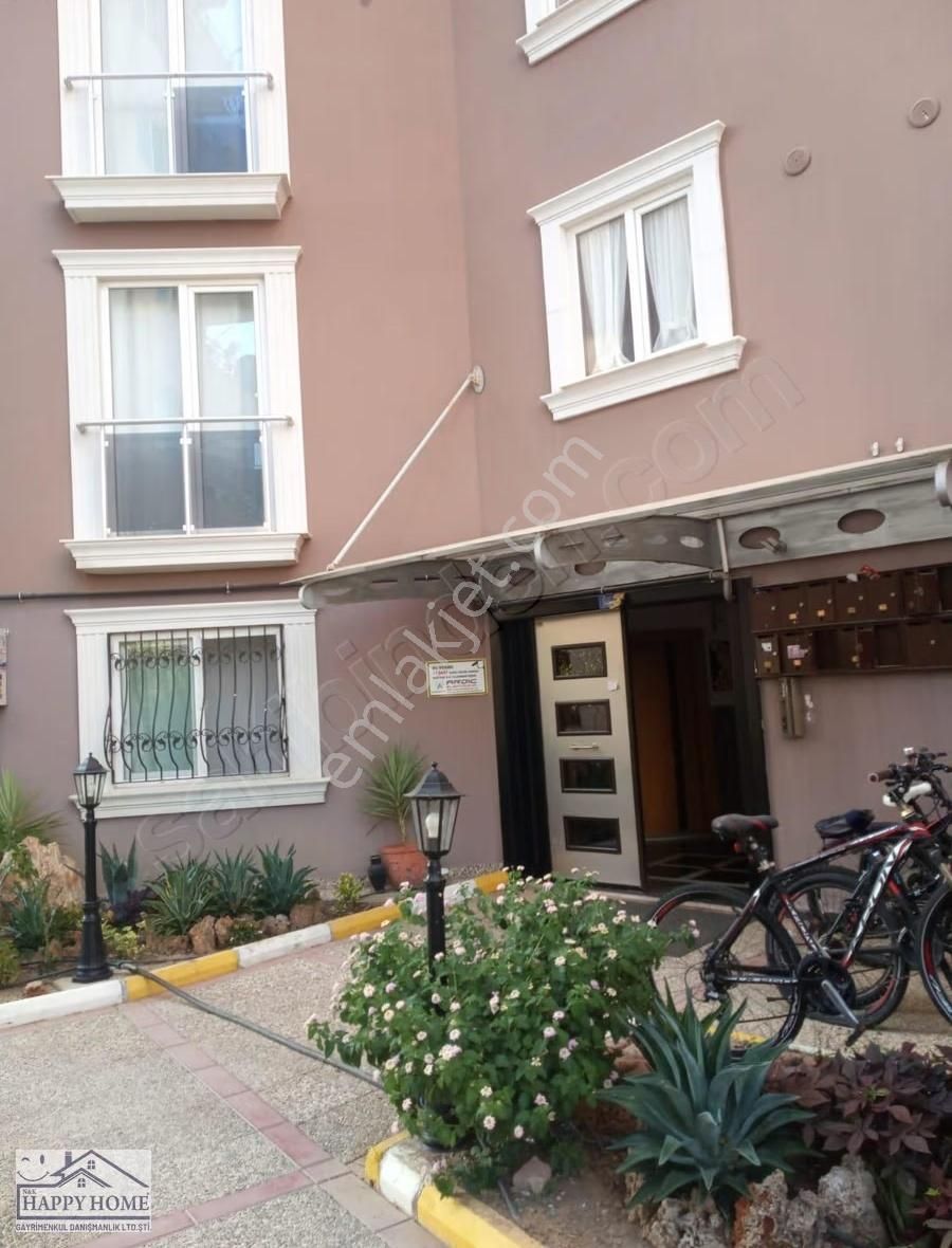 Konyaaltı Liman Mh'de Full Eşyalı Satılık 4+1 170m2 Daire - Görsel 2