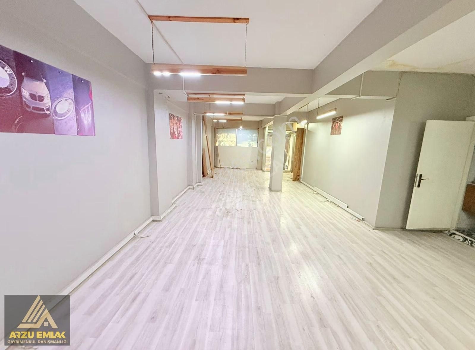 Arzu Emlaktan 75.yıl İsmetpaşa Caddesi Köşebaşı Kiralık Dükkan - Görsel 28