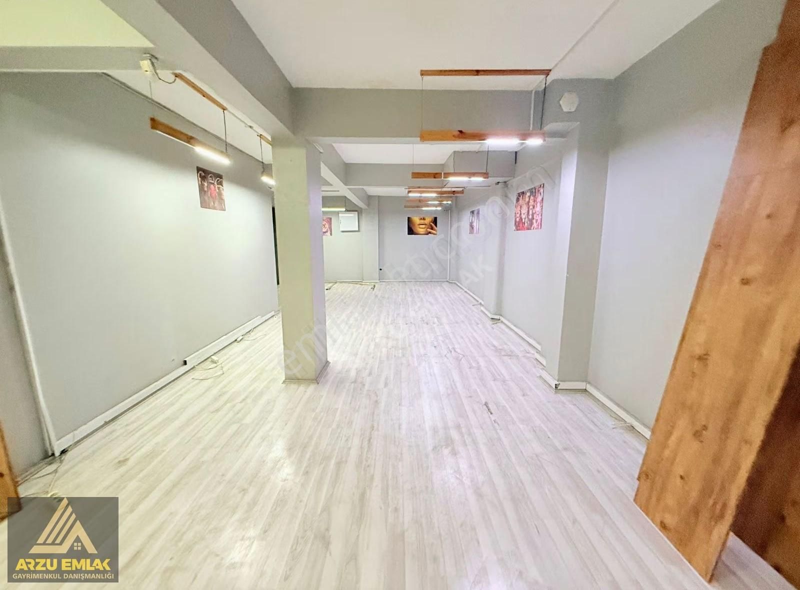 Arzu Emlaktan 75.yıl İsmetpaşa Caddesi Köşebaşı Kiralık Dükkan - Görsel 17