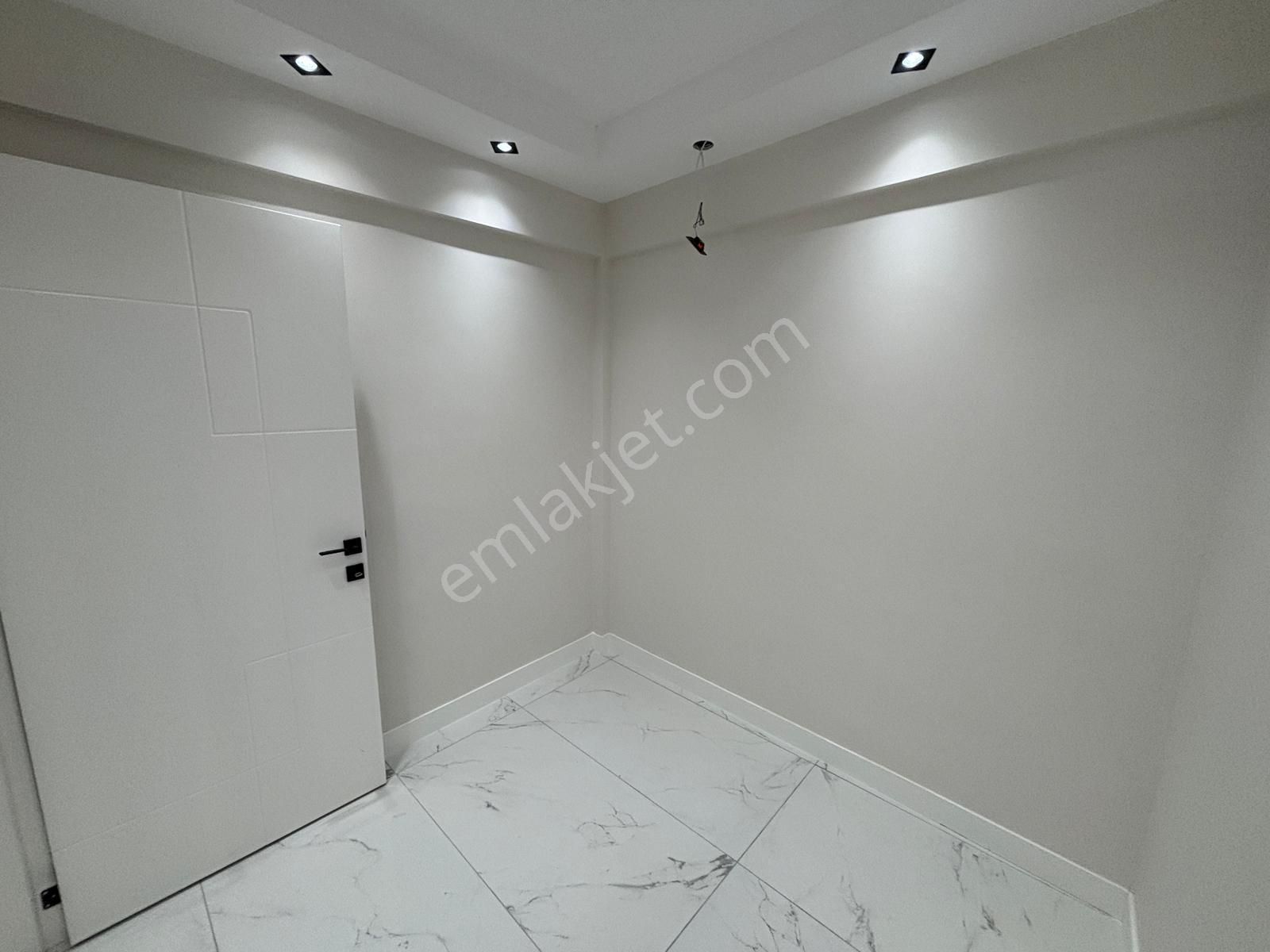 Myra Dan Sırakapılar Da Satılık 3+1 Daire - Görsel 20