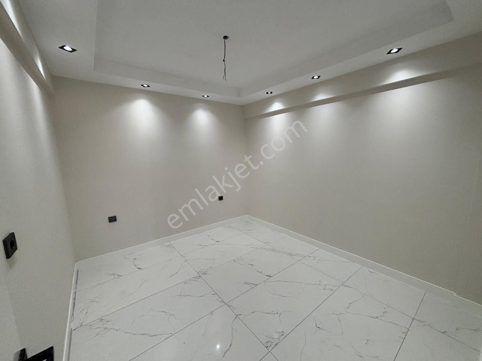 Myra Dan Sırakapılar Da Satılık 3+1 Daire - Görsel 10