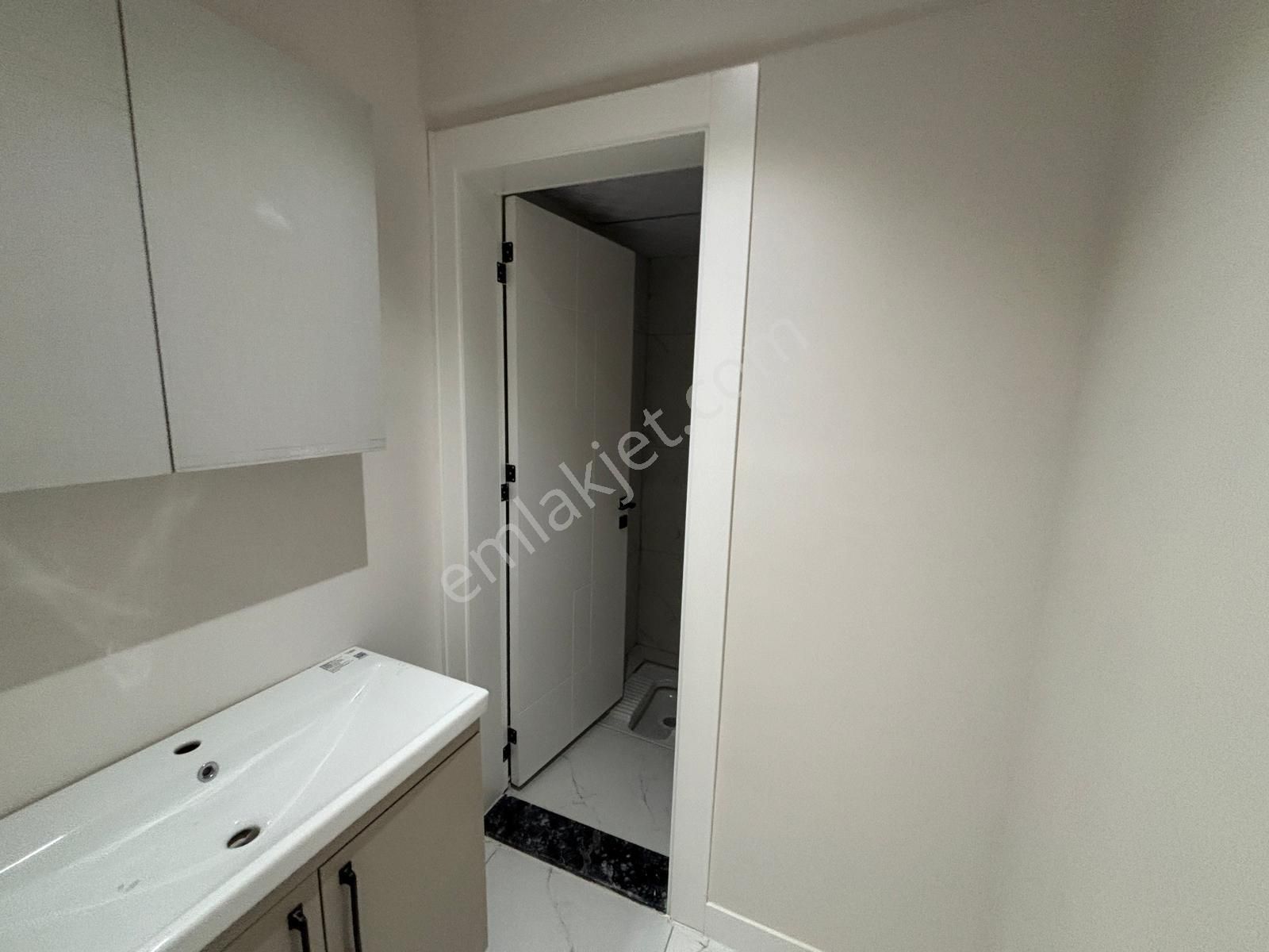 Myra Dan Sırakapılar Da Satılık 3+1 Daire - Görsel 16