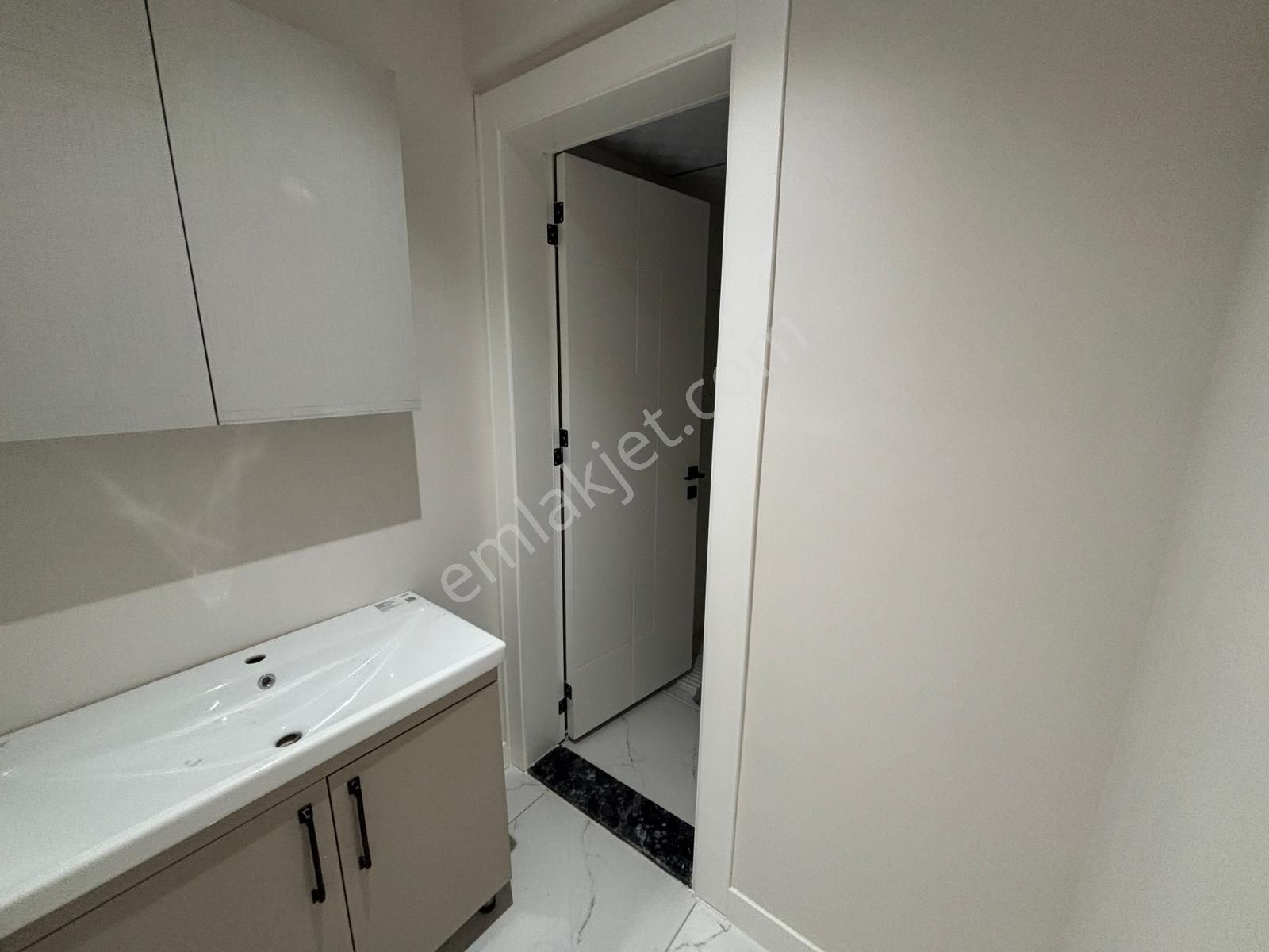 Myra Dan Sırakapılar Da Satılık 3+1 Daire - Görsel 15