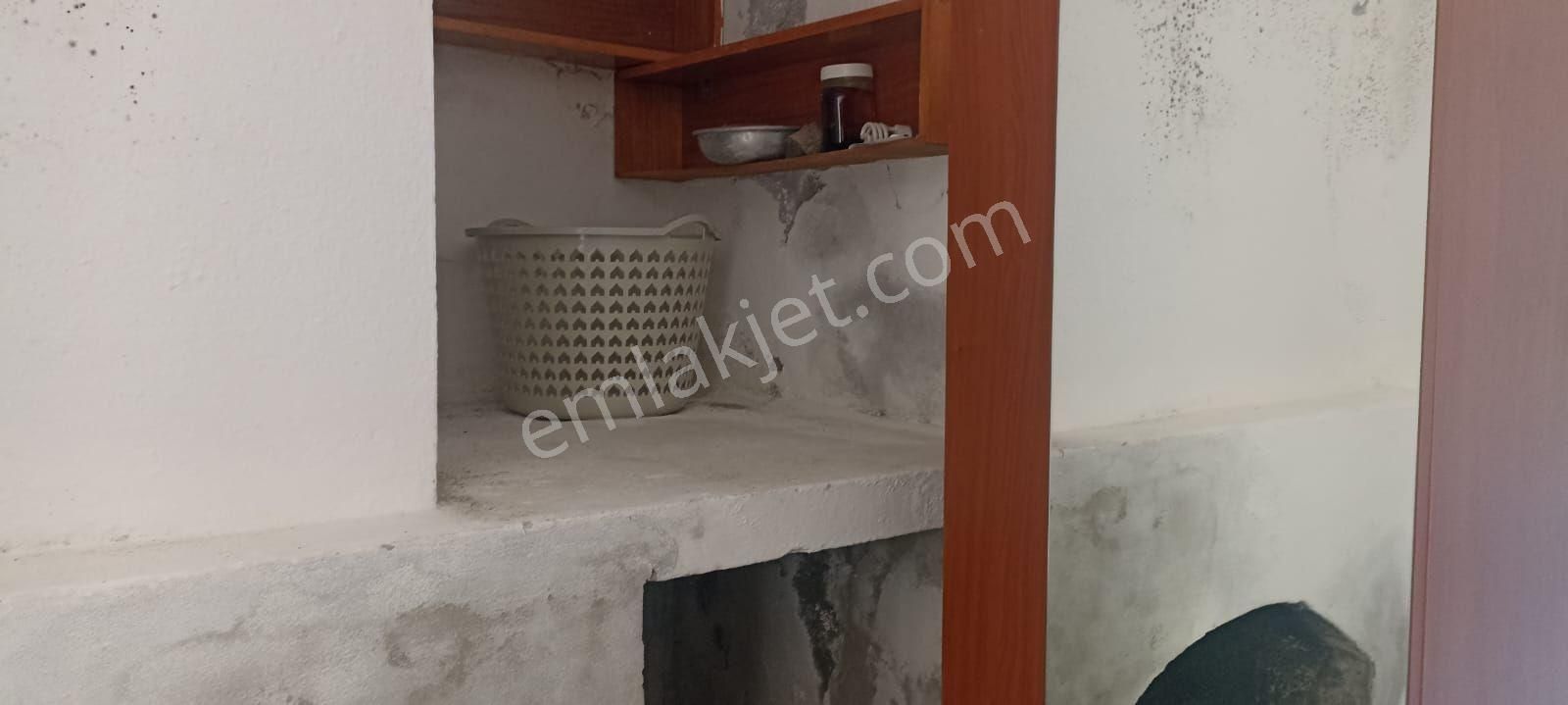 Ayvacık Küçükkuyu Satılık Bahçeli Köy Evi - Görsel 6