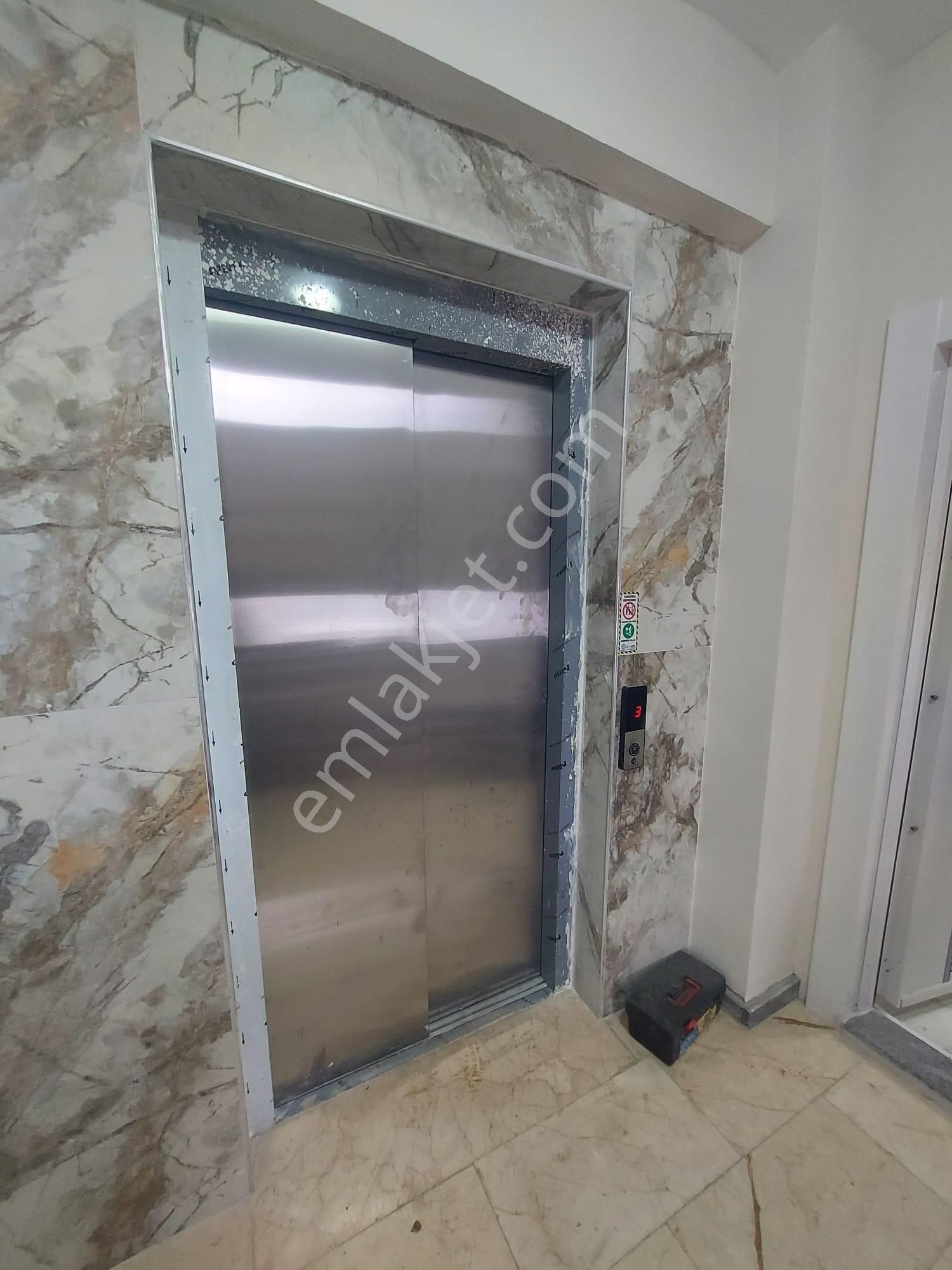 Serdivan Beşköprüde Asansörlü Yeni Ve Güzel Daire - Görsel 21