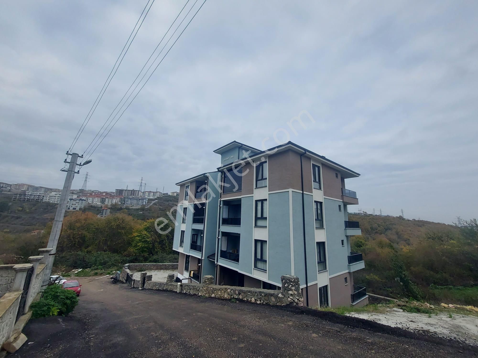 Serdivan Beşköprüde Asansörlü Yeni Ve Güzel Daire - Görsel 33