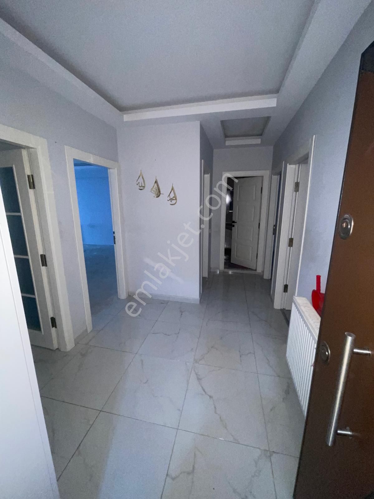 Başar Gayrimenkul Den Selahiye Mah. 5 Yıllık Ara Kat Satılık Daire - Görsel 8