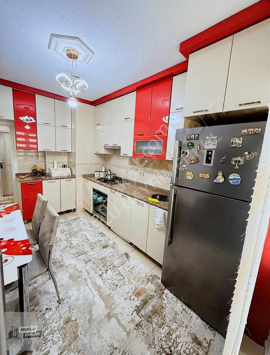 Muslu Gayrimenkulden Buharaevler 5. Cadde De Satılık 3+1 Daire