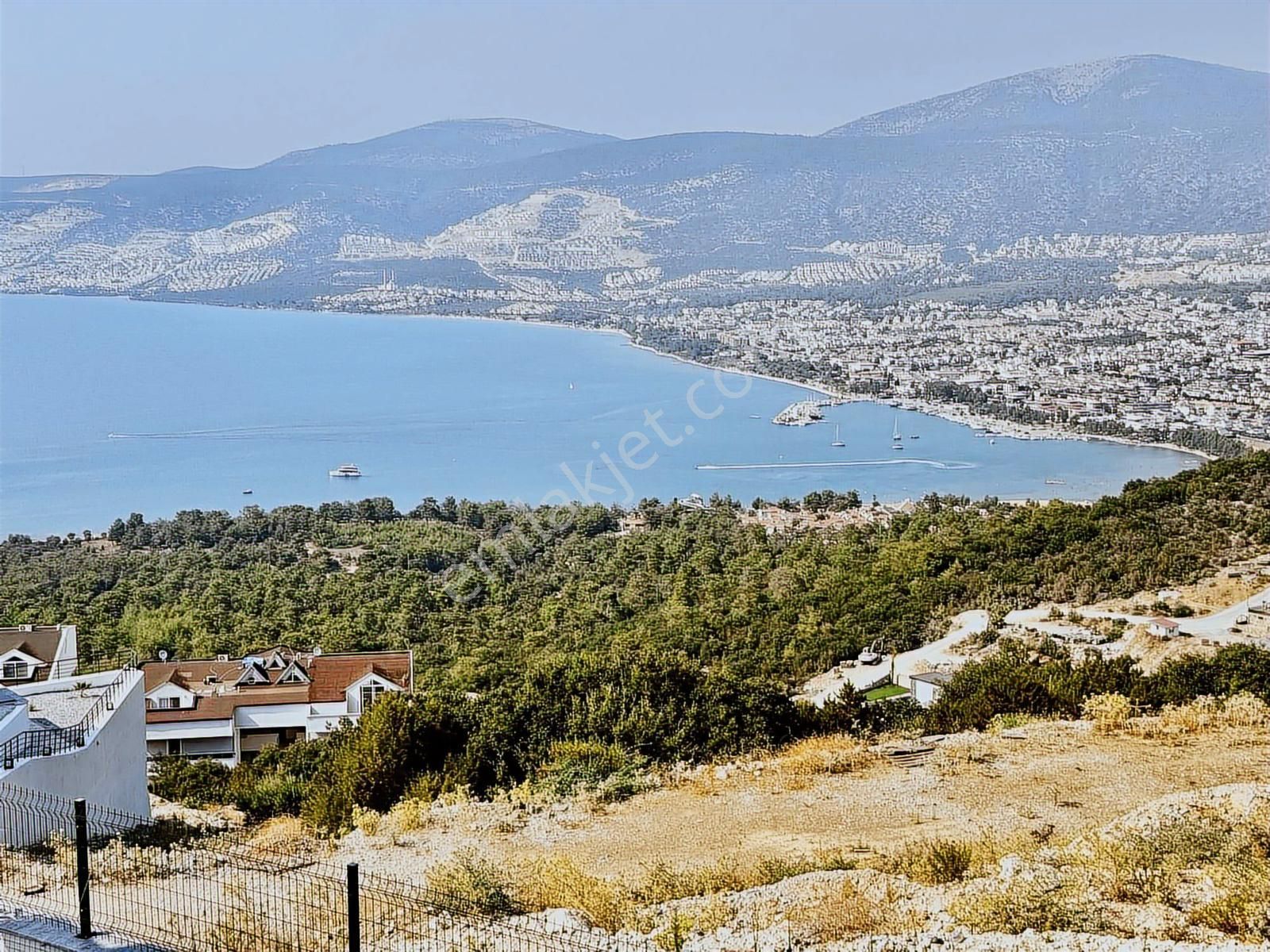 Emsallerinden Uygun Fiyatlı Lüks 4+1 Müstakil Villamız