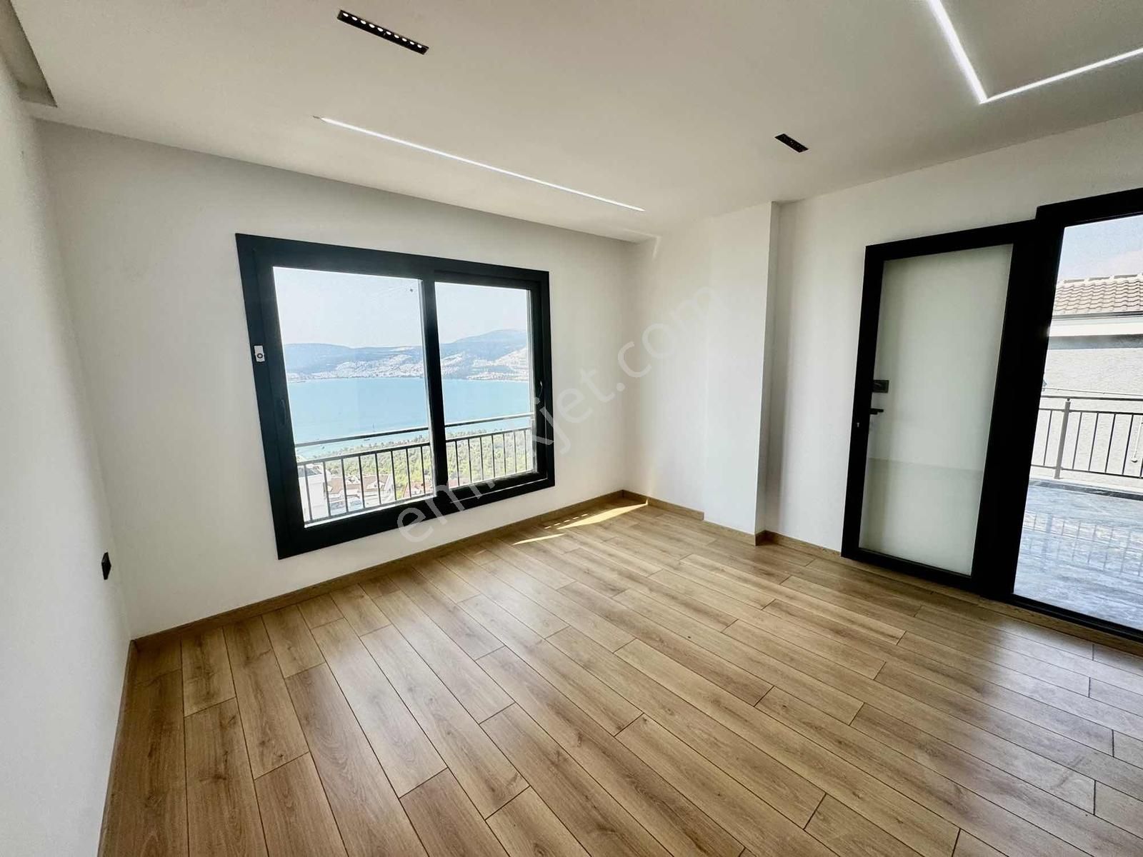 Emsallerinden Uygun Fiyatlı Lüks 4+1 Müstakil Villamız - Görsel 18