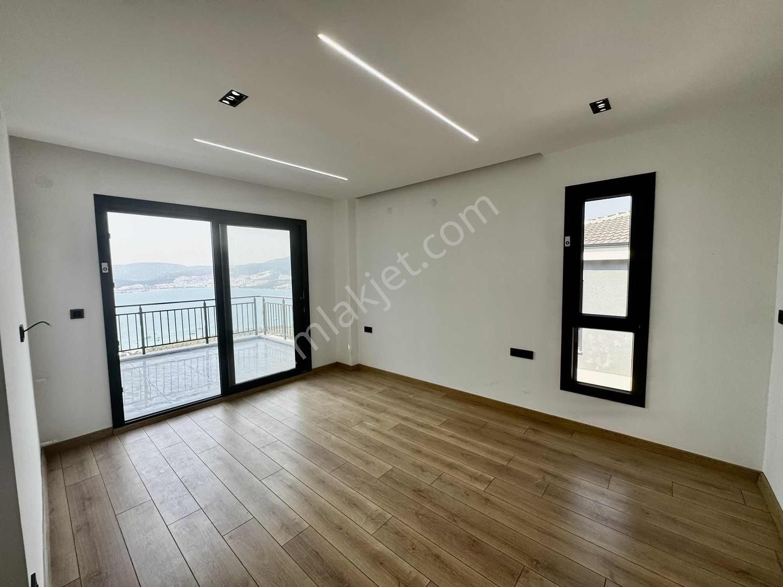 Emsallerinden Uygun Fiyatlı Lüks 4+1 Müstakil Villamız - Görsel 16