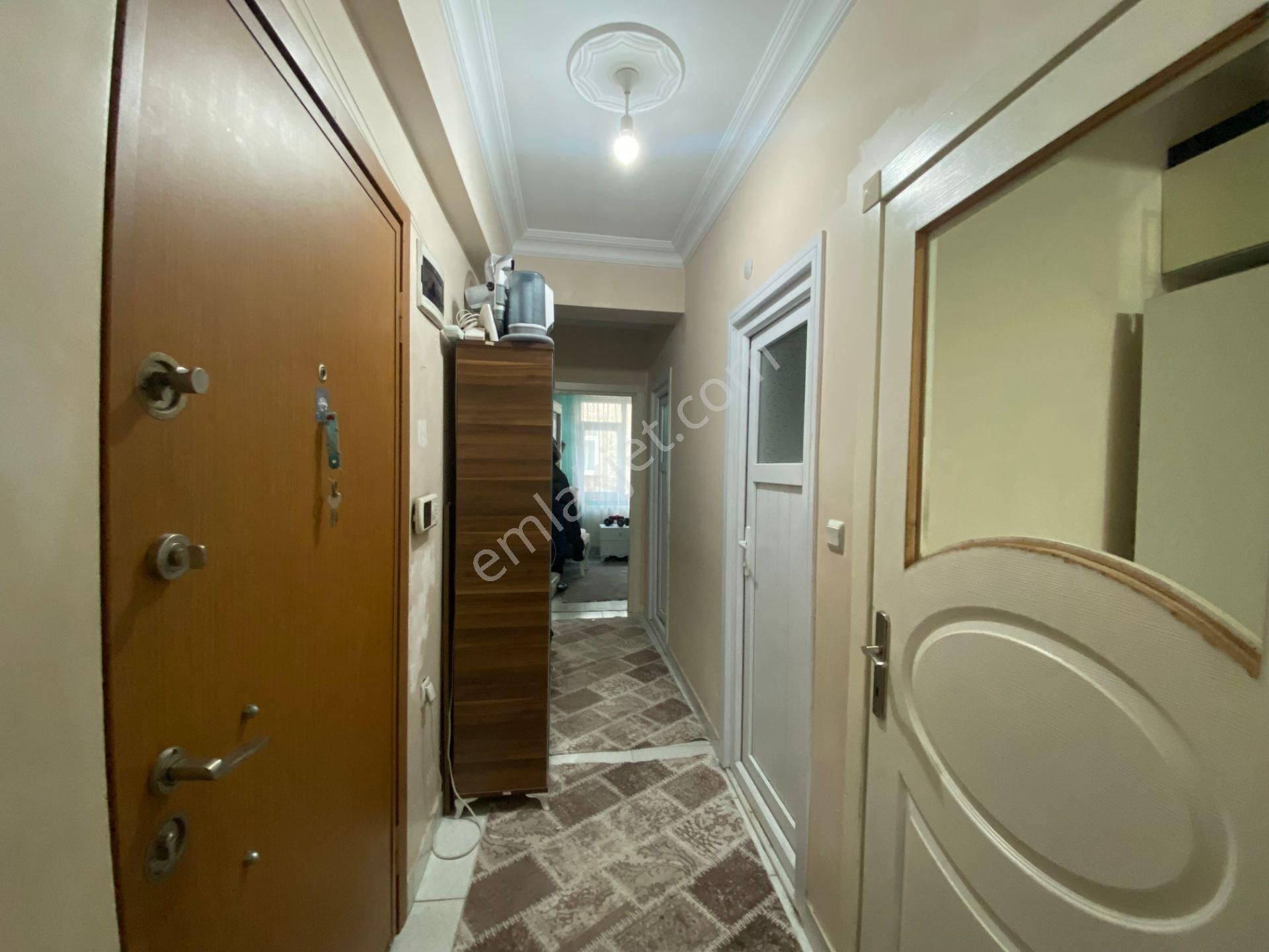 Avrupa Emlak Tan Esenler Kemer Mh 85m2+1 1.normal Kat,10 Yaş,iskanlı,krediye Uygun,tek Daire Üzerine - Görsel 18