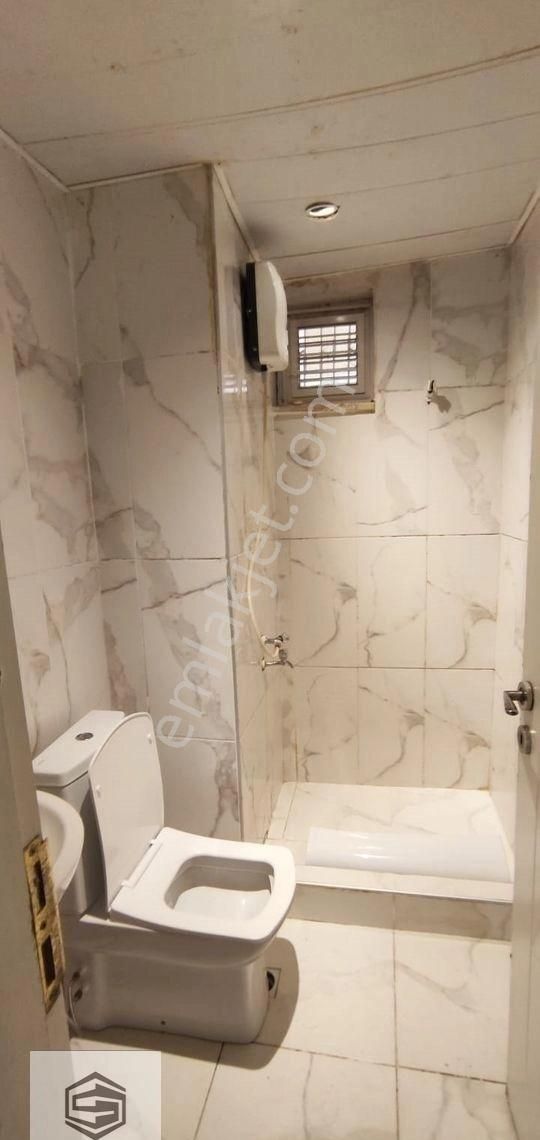 Meltem'de Adliye Yakını Adalet Sitesinde 2+1 Giriş Katı - Görsel 7