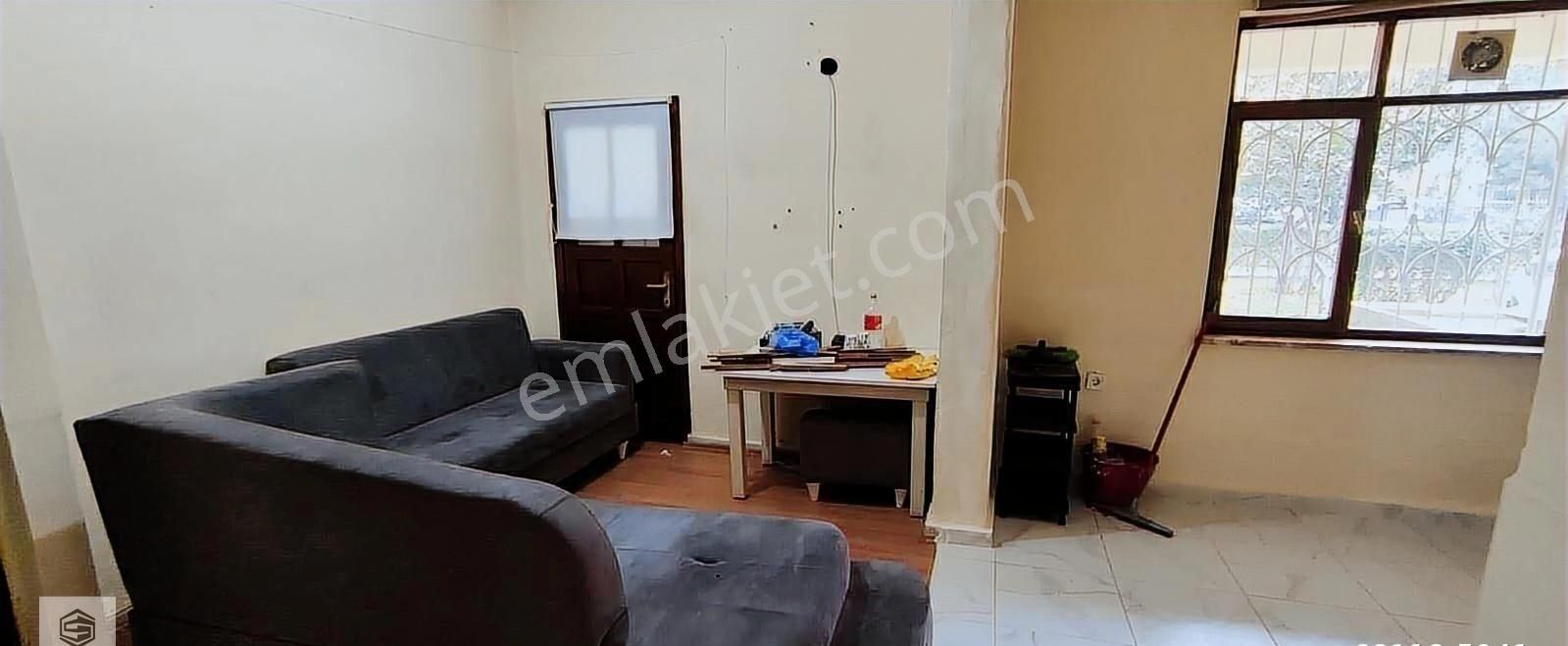 Meltem'de Adliye Yakını Adalet Sitesinde 2+1 Giriş Katı - Görsel 8