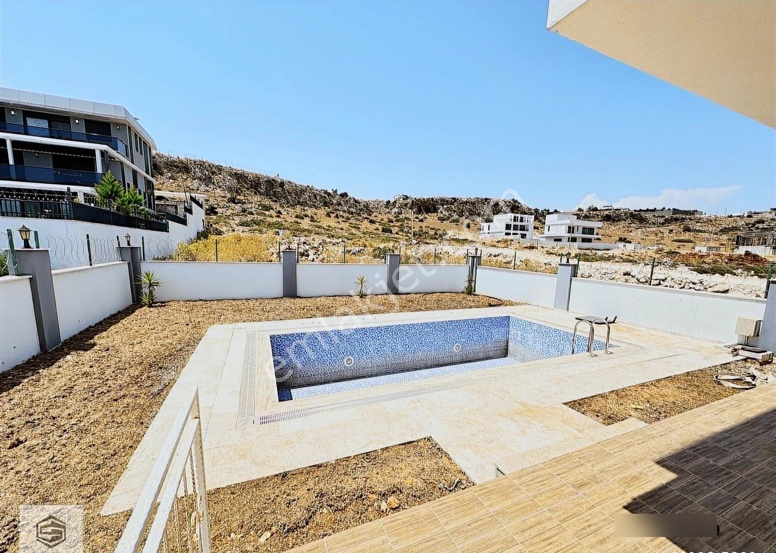 Antalya Aksu Kemerağzı'nda 400m2 Arsa İçerinde Havuzlu 5+1 Villa - Görsel 33