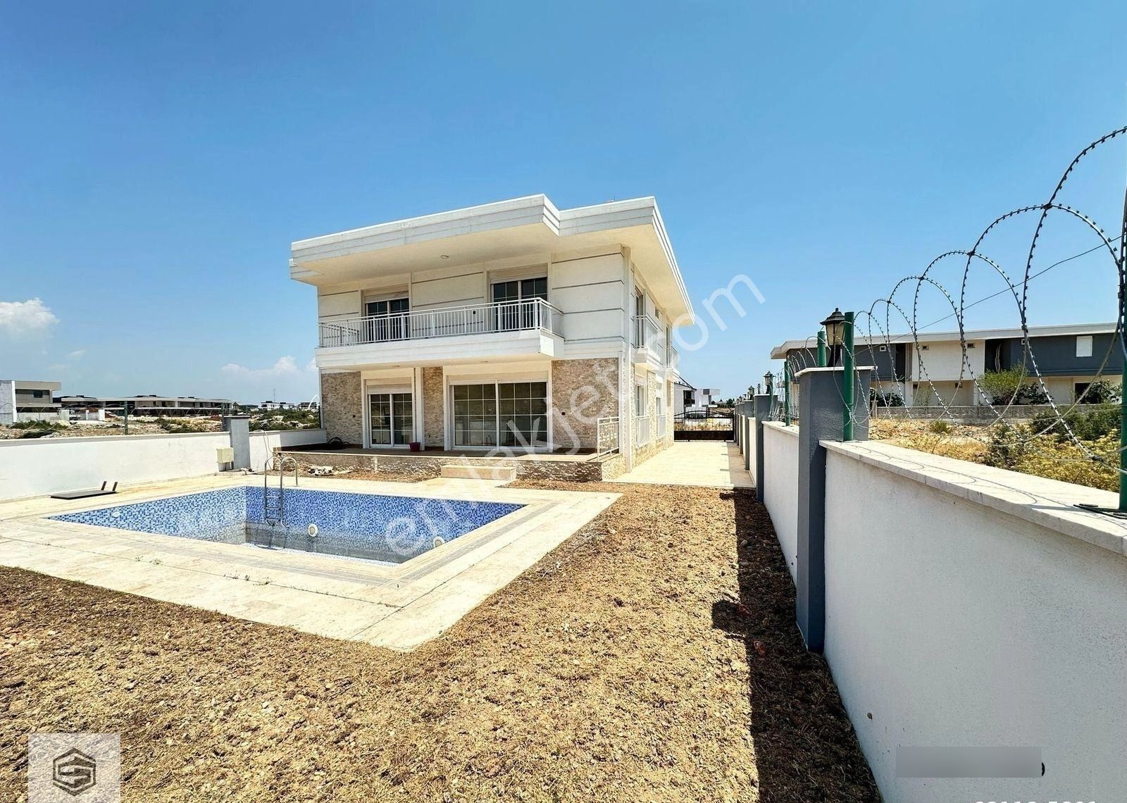 Antalya Aksu Kemerağzı'nda 400m2 Arsa İçerinde Havuzlu 5+1 Villa - Görsel 20