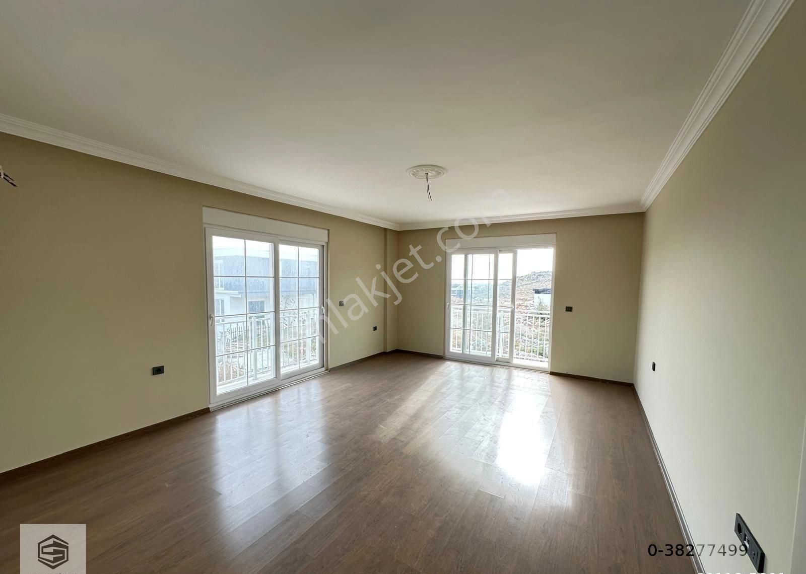 Antalya Aksu Kemerağzı'nda 400m2 Arsa İçerinde Havuzlu 5+1 Villa - Görsel 7