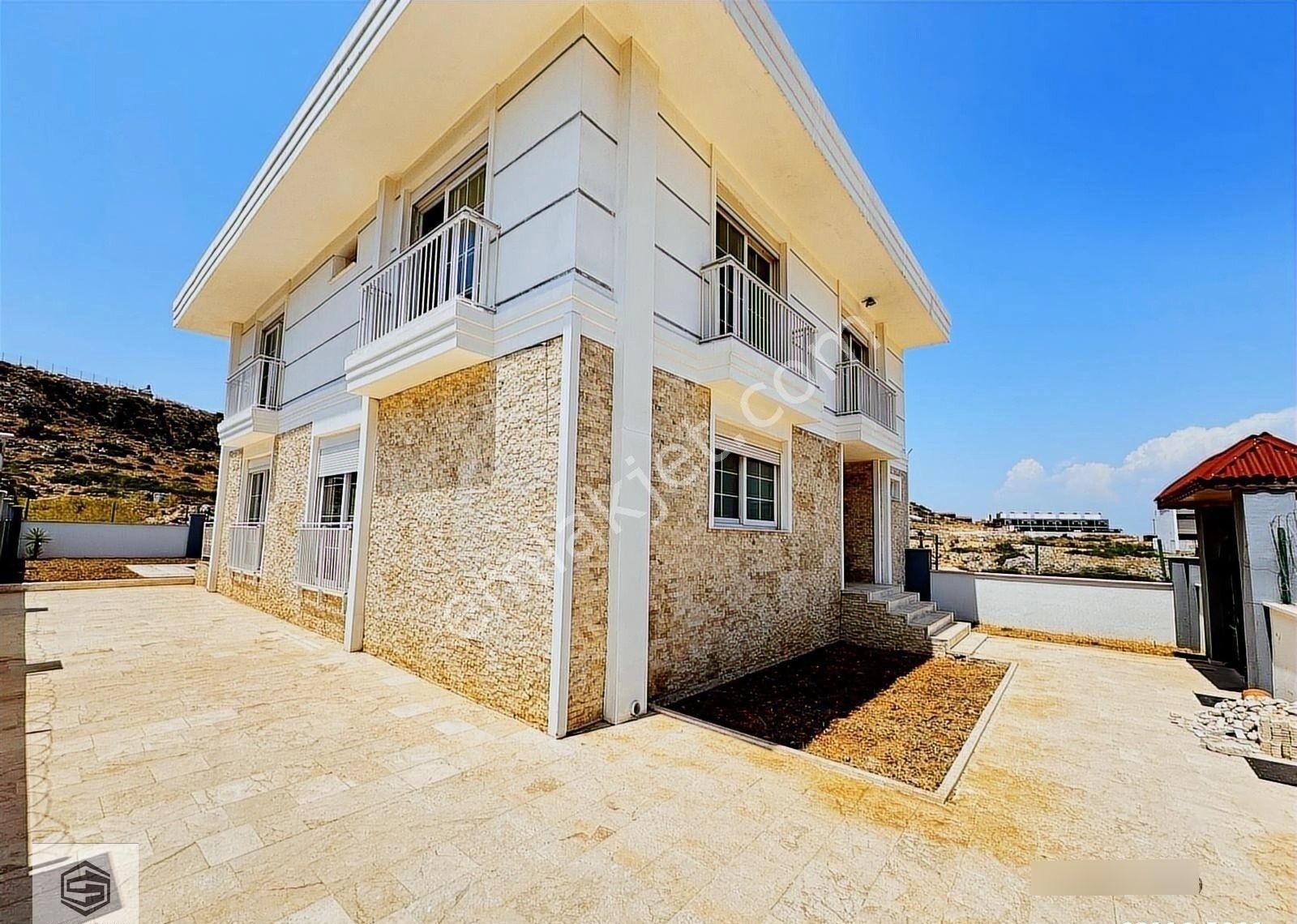 Antalya Aksu Kemerağzı'nda 400m2 Arsa İçerinde Havuzlu 5+1 Villa - Görsel 13