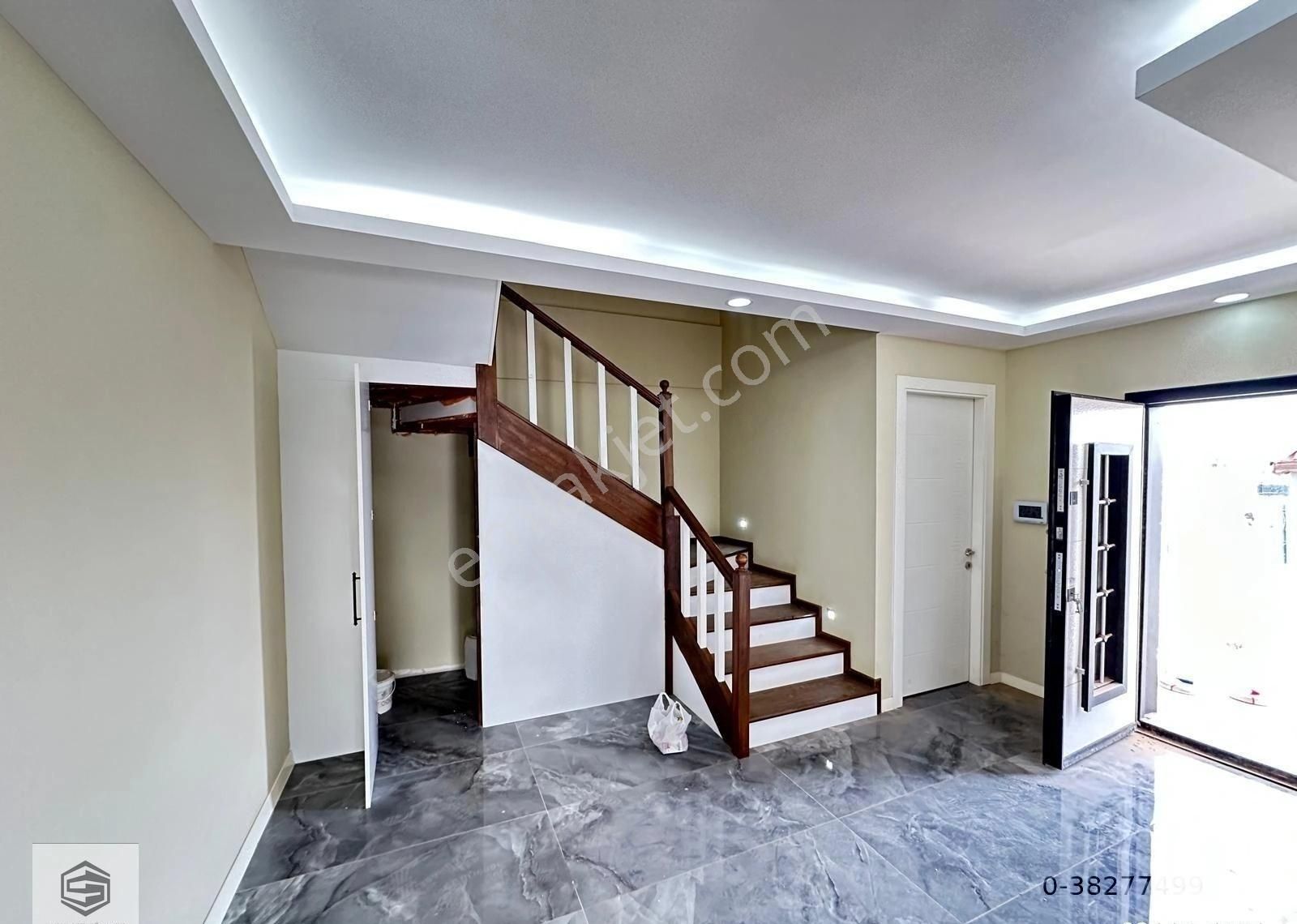 Antalya Aksu Kemerağzı'nda 400m2 Arsa İçerinde Havuzlu 5+1 Villa - Görsel 3