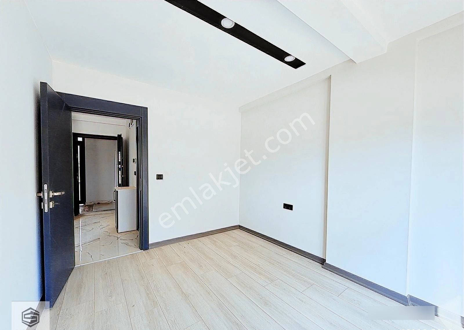 40 Lık Yola Yakın İskanlı Sorunsuz Binada Satılık - Görsel 14