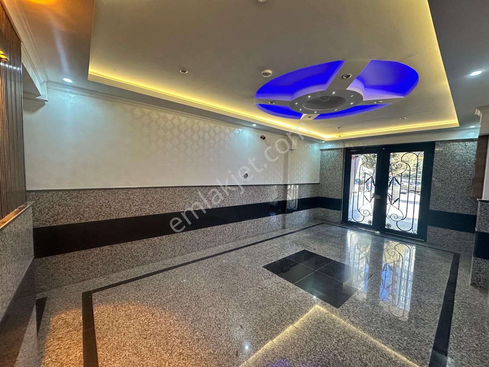 Mesken Emlakdan Karataş Merkezde Ultra Lüx Şahsi 160 M2 Teraslı 3+1 - Görsel 20