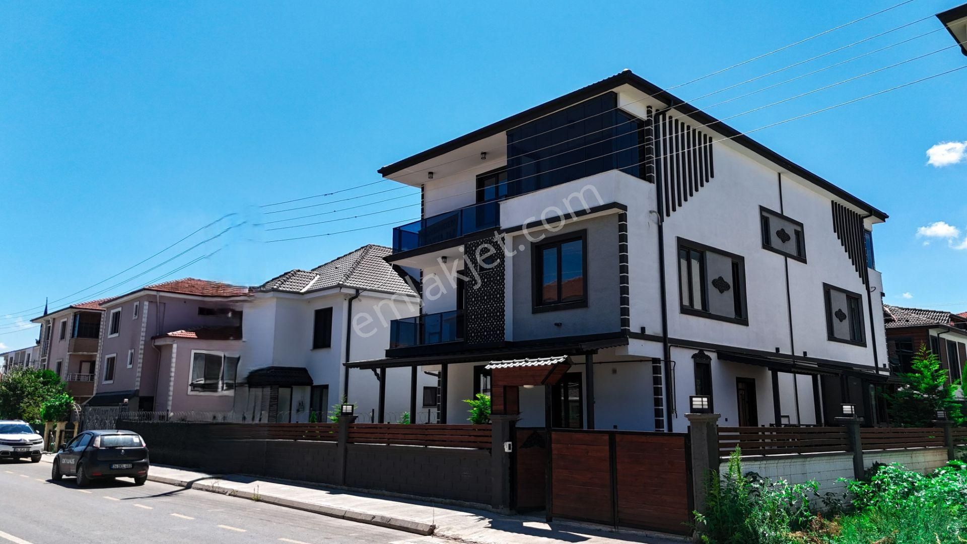 Sakarya Karasuda 5+2 Otoparklı Müstakil Lüks Villa!!! - Görsel 3