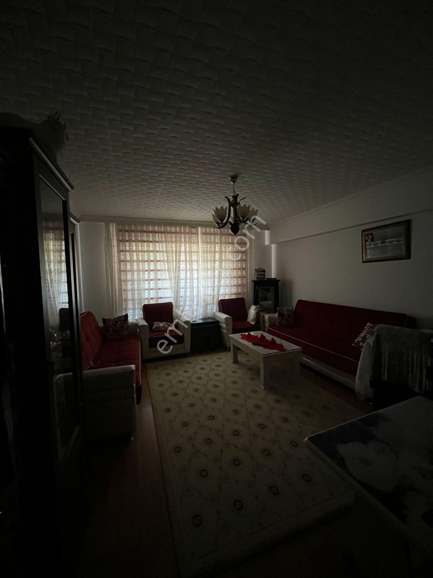 Şirintepe'de Bahçe Katı 3+1 Satılık Daire !!!