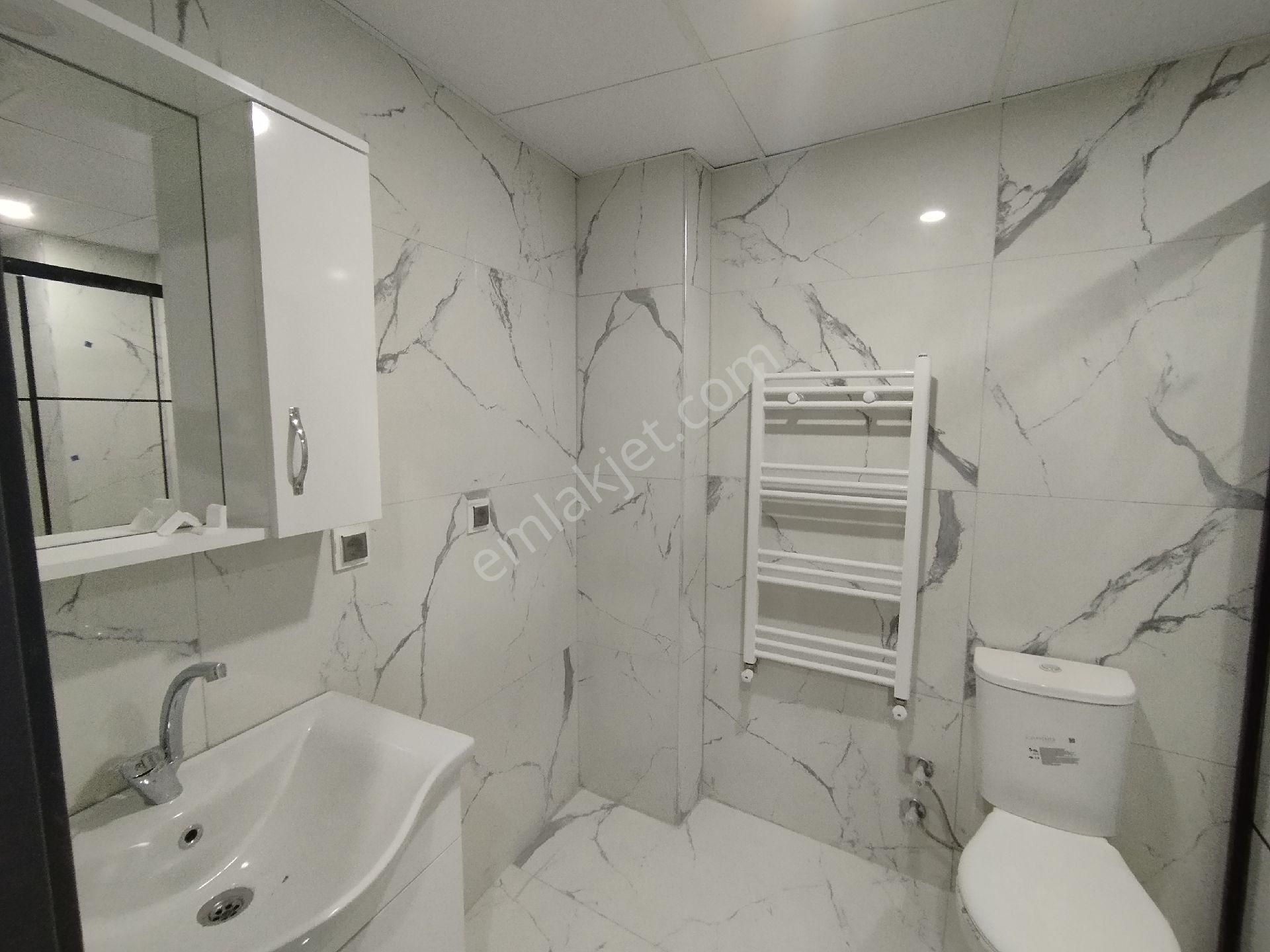 Zafer Mahallesinde Merkezi Konumda Sıfır 1+1 Daire - Görsel 8