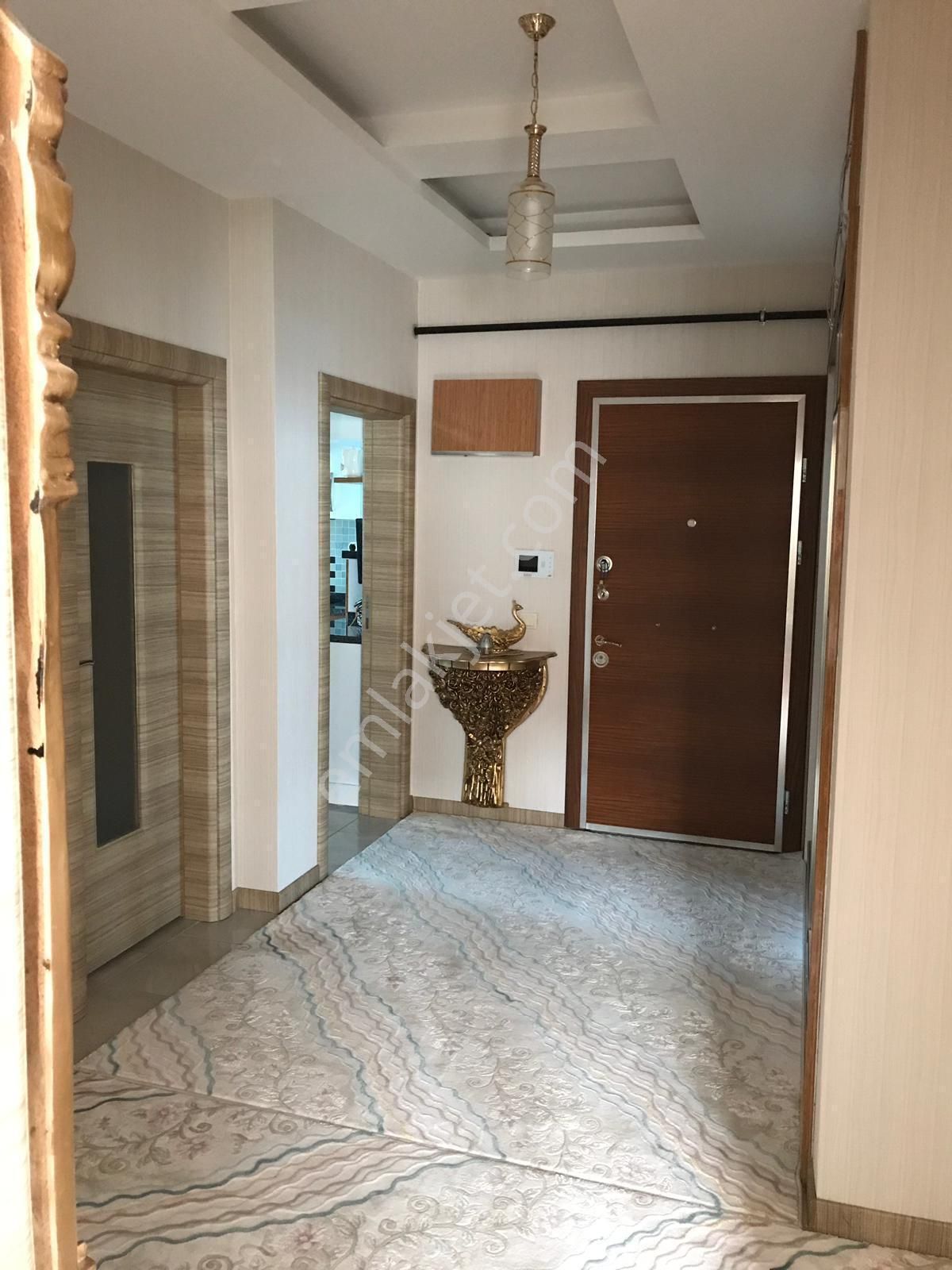 İsa Kavak Gayrimenkul'den Selçuklu Parsana’da Satılık 3+1 Daire