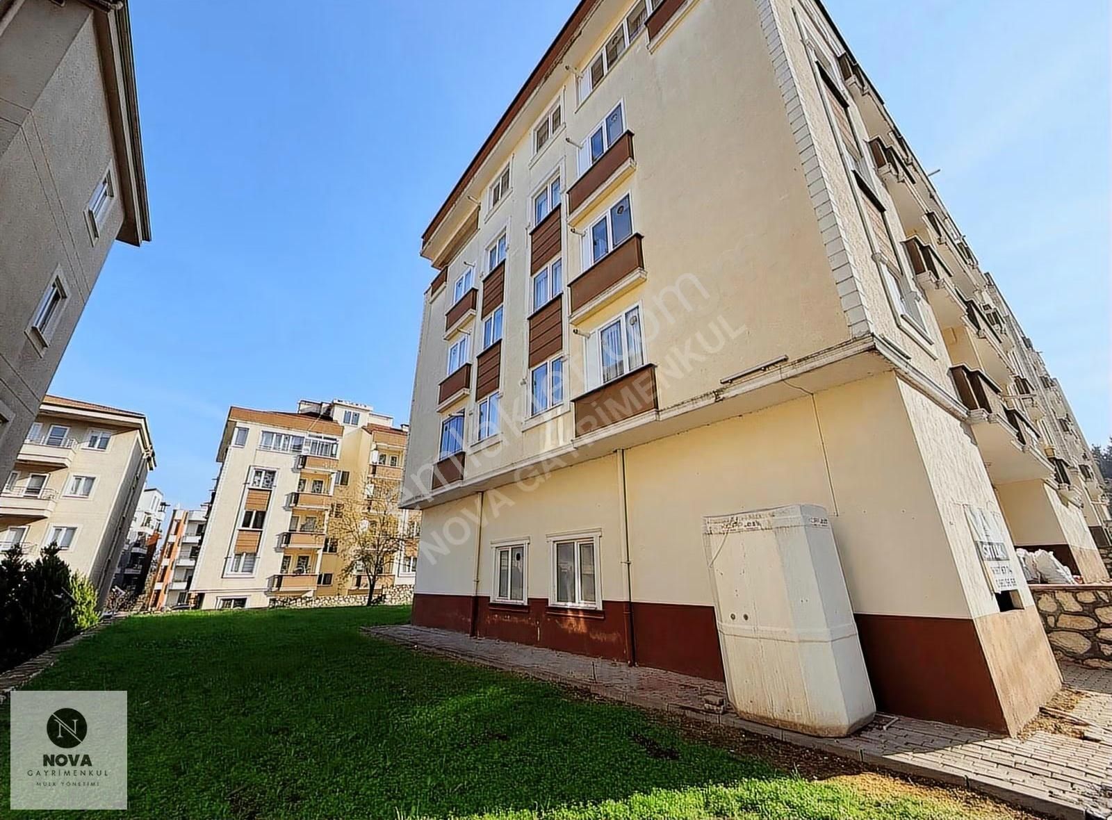 Nova'dan Merkezde 2+1 Ayrı Mutfaklı Sıfır Eşyalı Satılık - Görsel 15