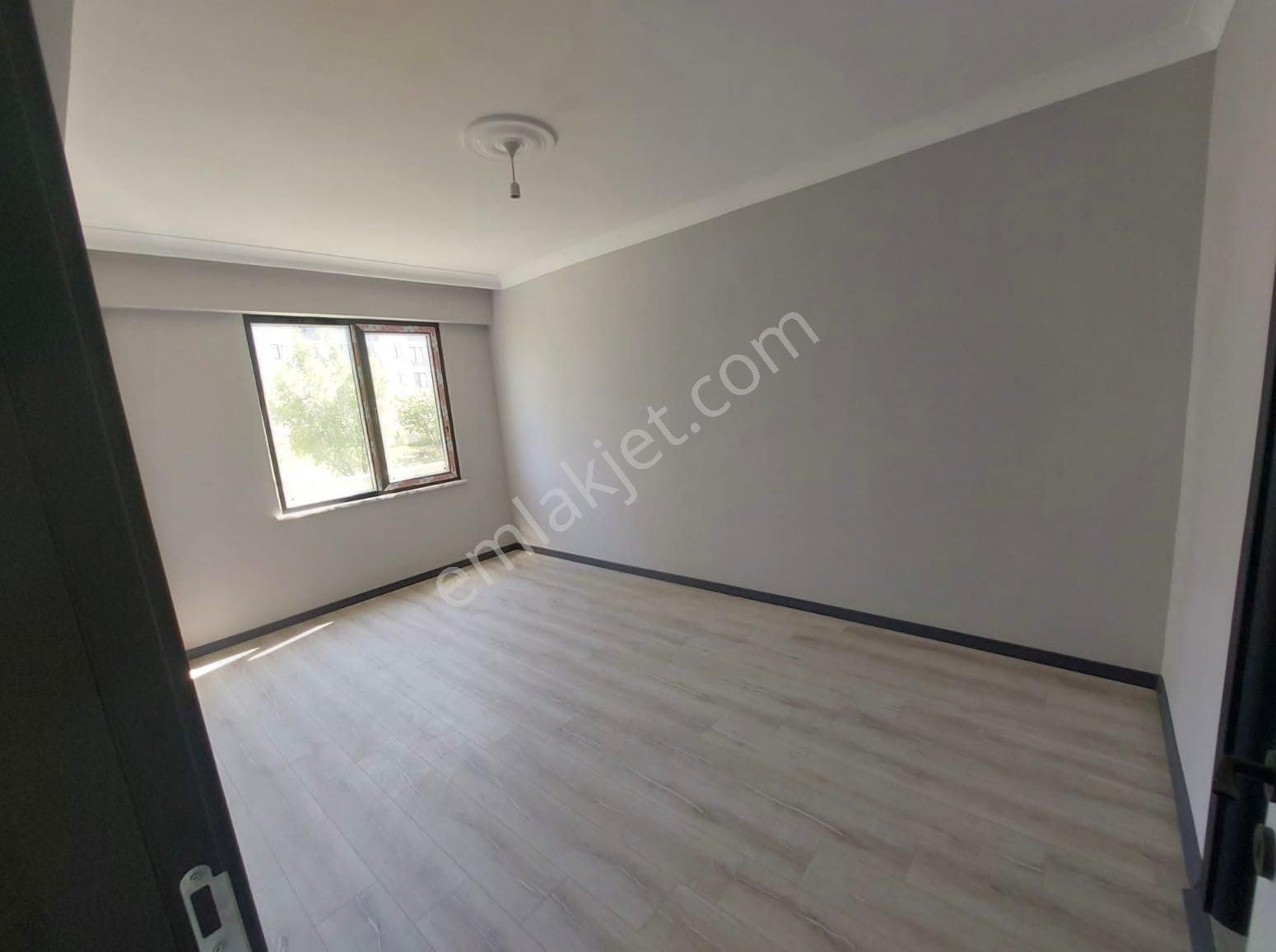 Yalova Çiftlikköy 3+1 Satılık Daire