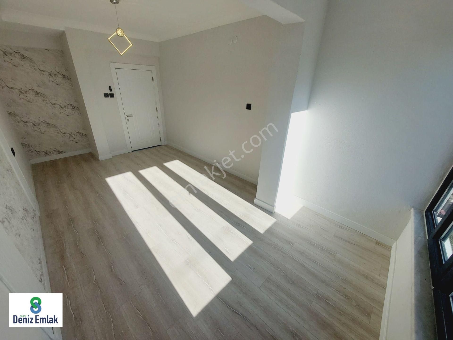 Denizden Akçayda Öncephe Arakat Lüks Dizayn Edilmiş Satılık 2+1 Daire. - Görsel 23