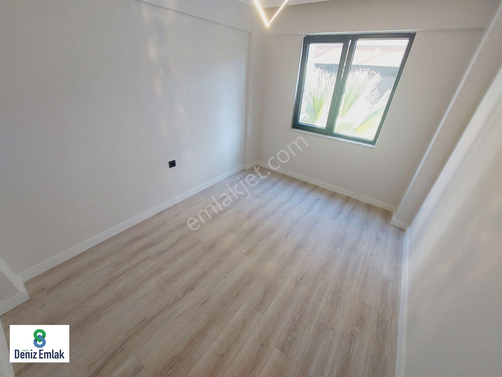 Denizden Akçayda Öncephe Arakat Lüks Dizayn Edilmiş Satılık 2+1 Daire. - Görsel 5