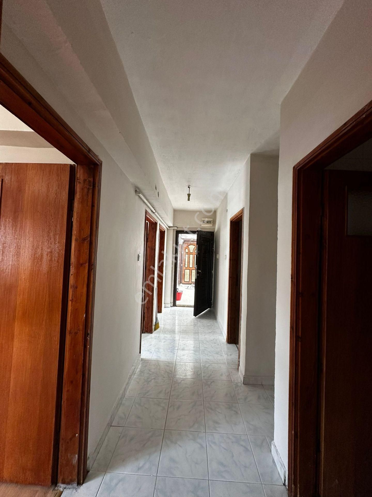 Kartaltepe Mahallesinde Sibel İsmet Çatık İlkokulu Yanında Kiralık Daire - Görsel 5