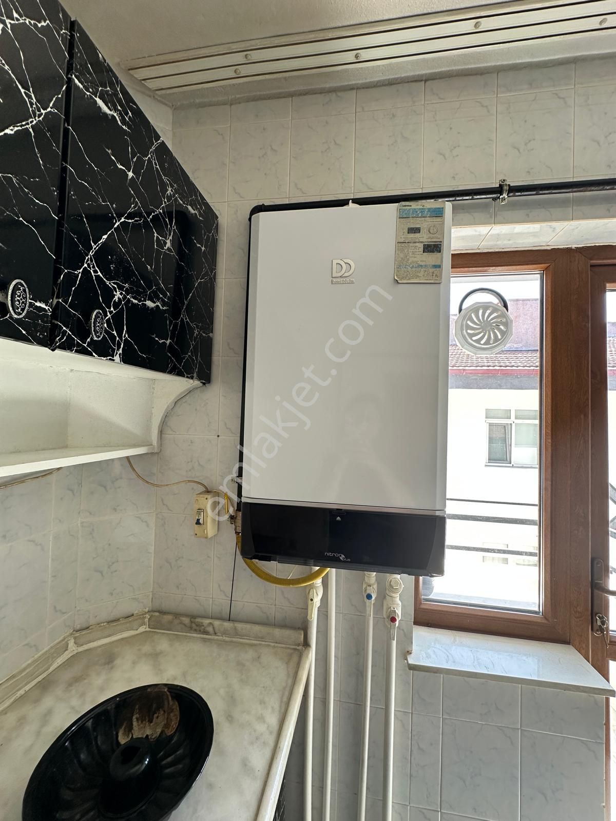 Kartaltepe Mahallesinde Sibel İsmet Çatık İlkokulu Yanında Kiralık Daire - Görsel 2