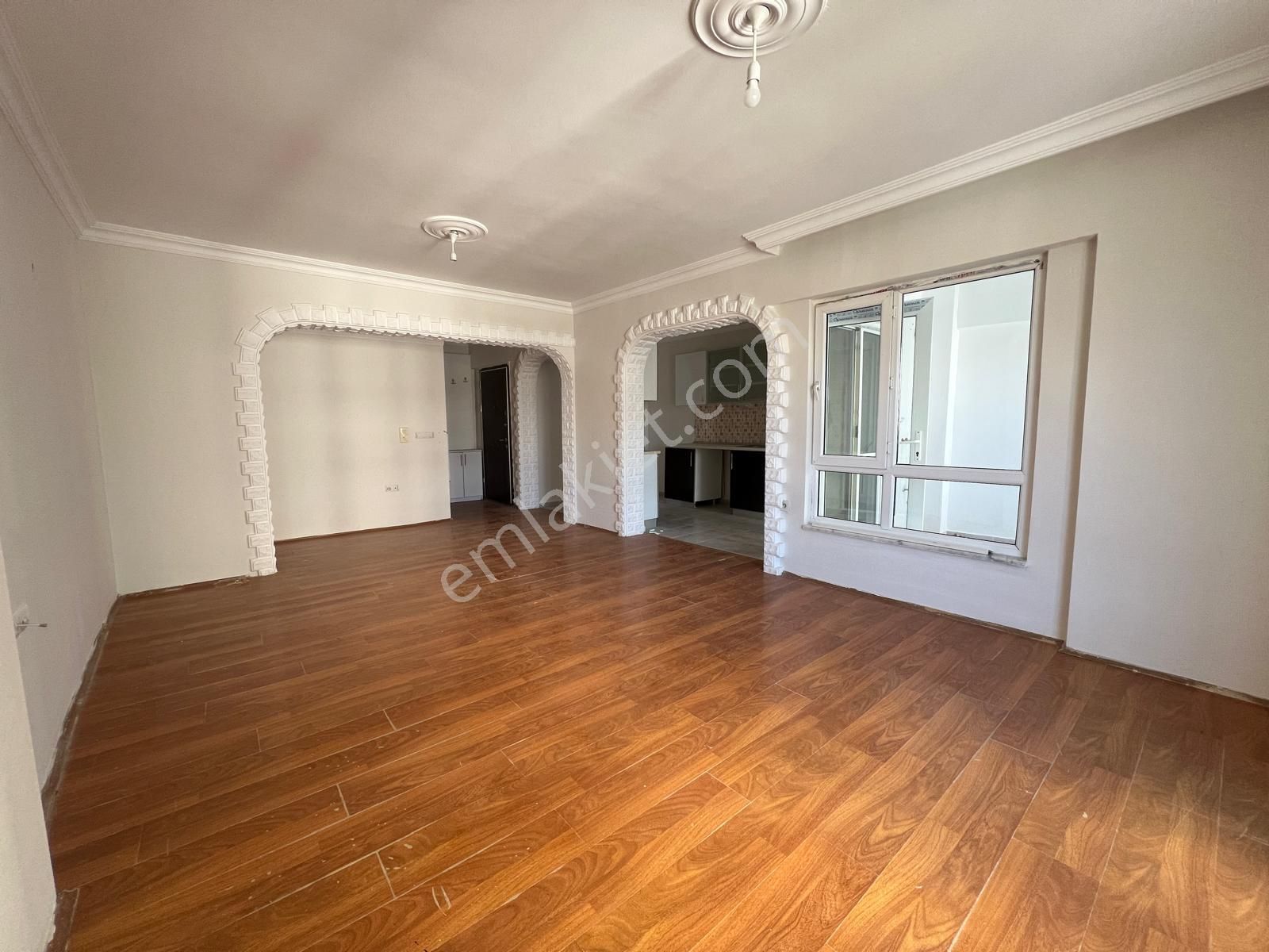 Kuşadası Değirmenderede Avm Bölgesinde 2+1 Satılık Daire - Görsel 6