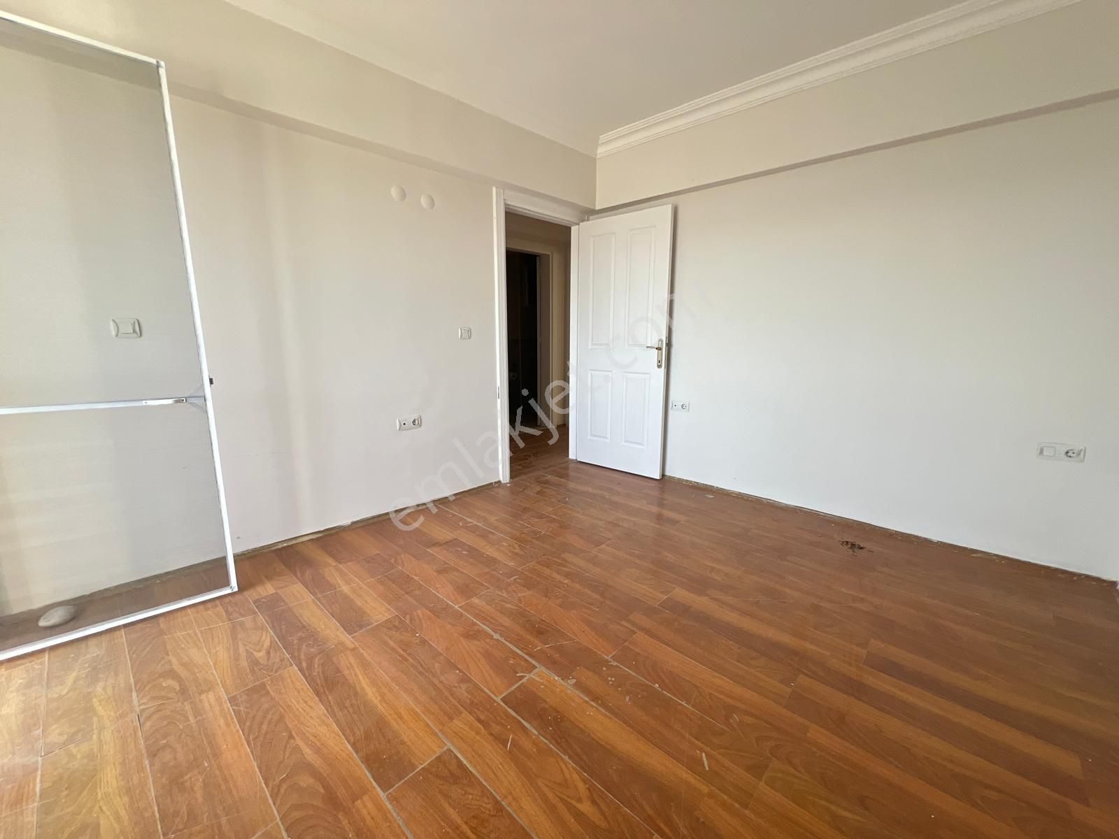 Kuşadası Değirmenderede Avm Bölgesinde 2+1 Satılık Daire - Görsel 28