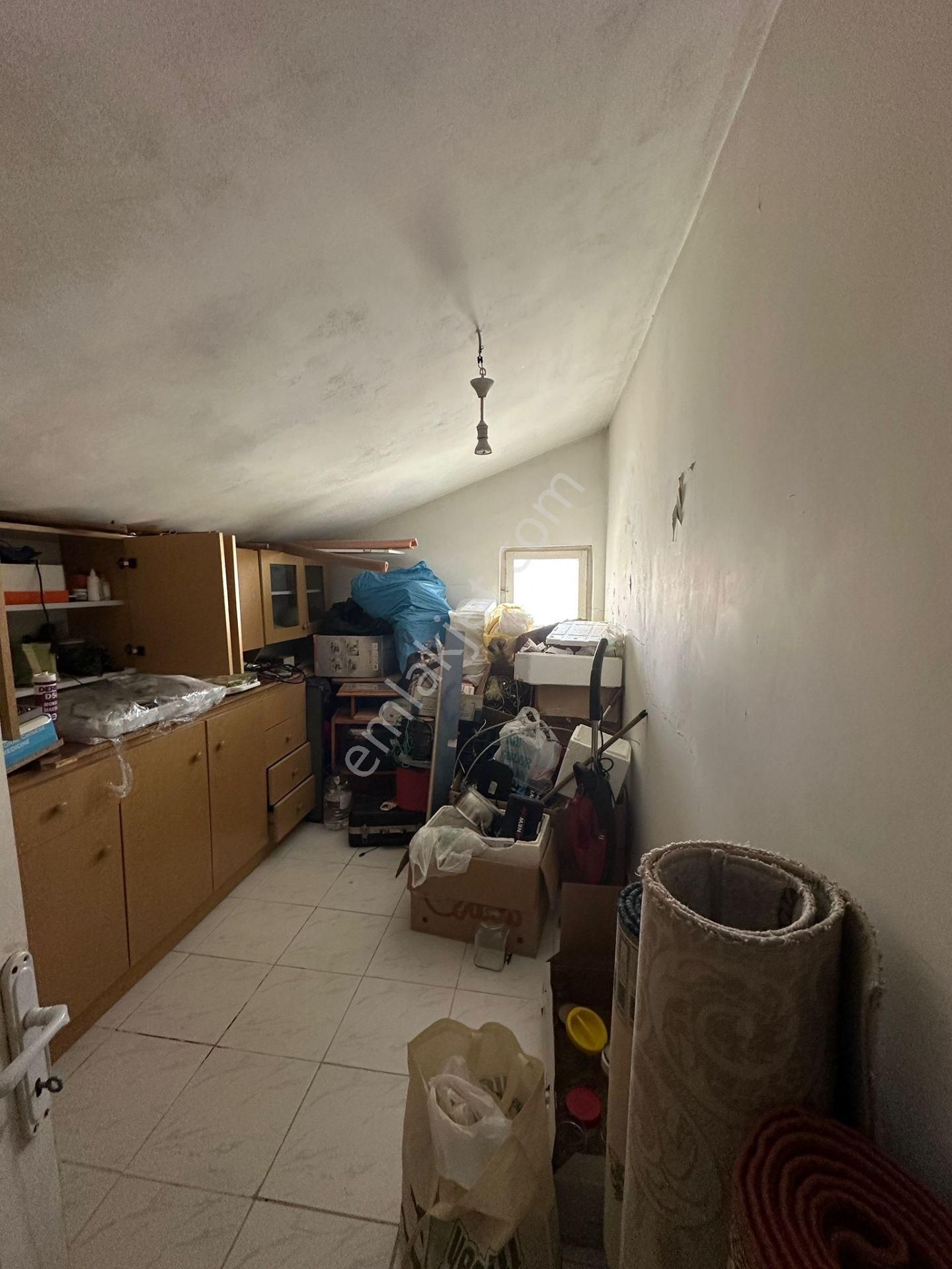 Kartaltepe Mahallesinde Salı Pazarına 50 Metre Mesafede 6+1 Dubleks Daire - Görsel 2