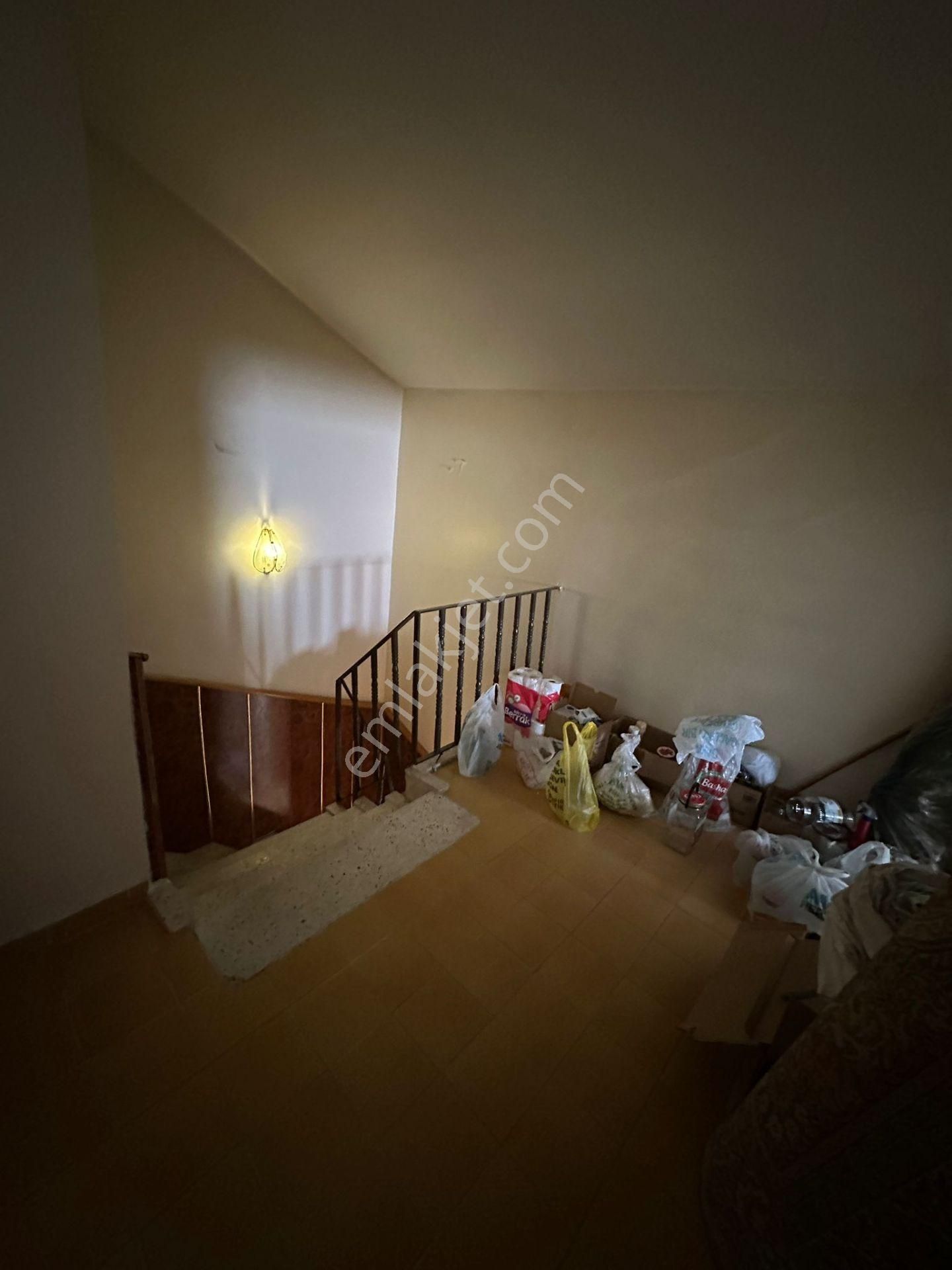 Kartaltepe Mahallesinde Salı Pazarına 50 Metre Mesafede 6+1 Dubleks Daire - Görsel 7