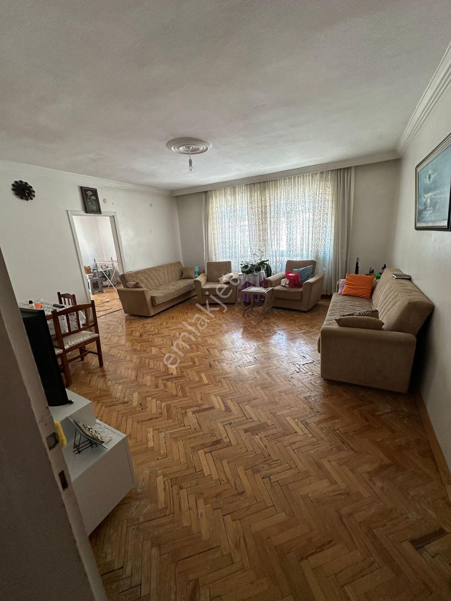 Kartaltepe Mahallesinde Salı Pazarına 50 Metre Mesafede 6+1 Dubleks Daire - Görsel 10