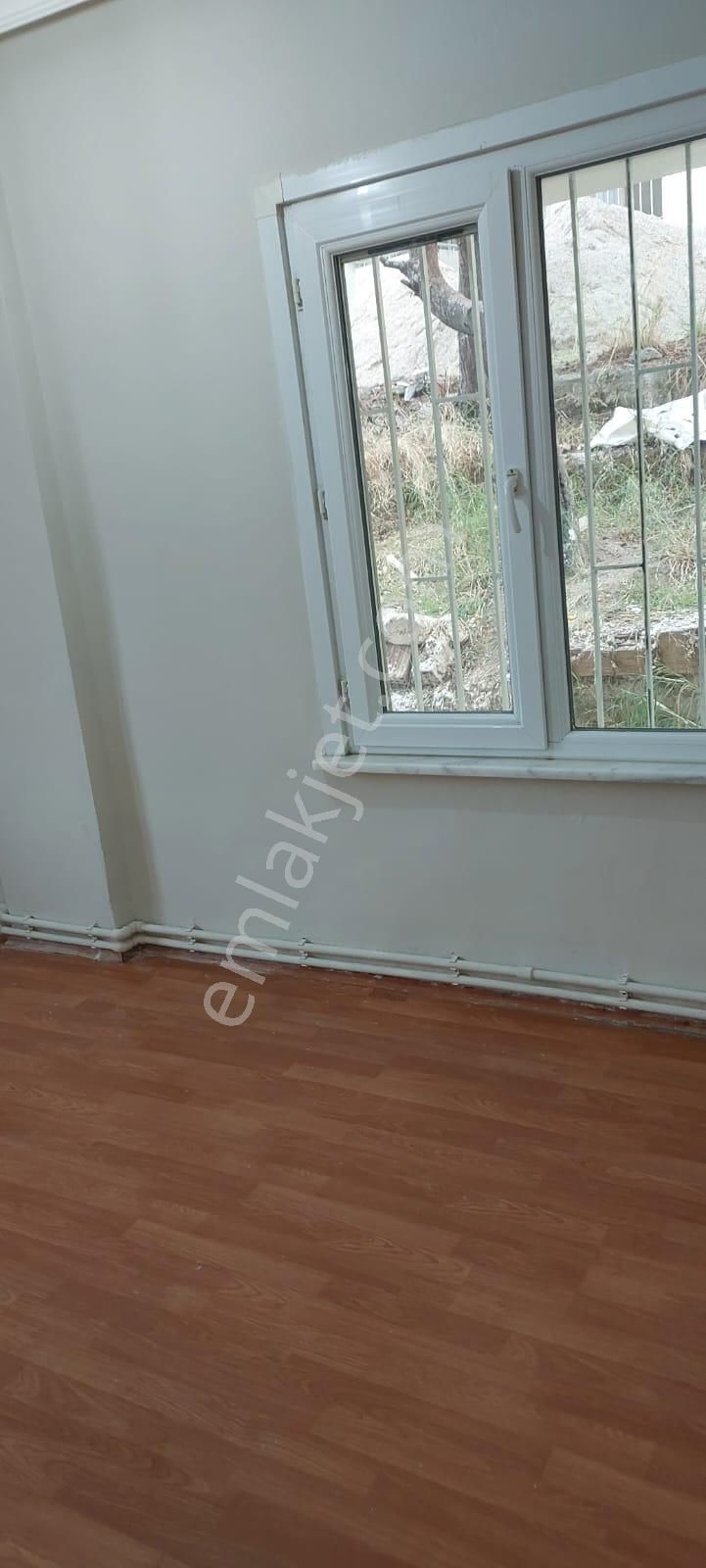 Cevher İnşaatan Acil Satılık 2+1 Daire - Görsel 2
