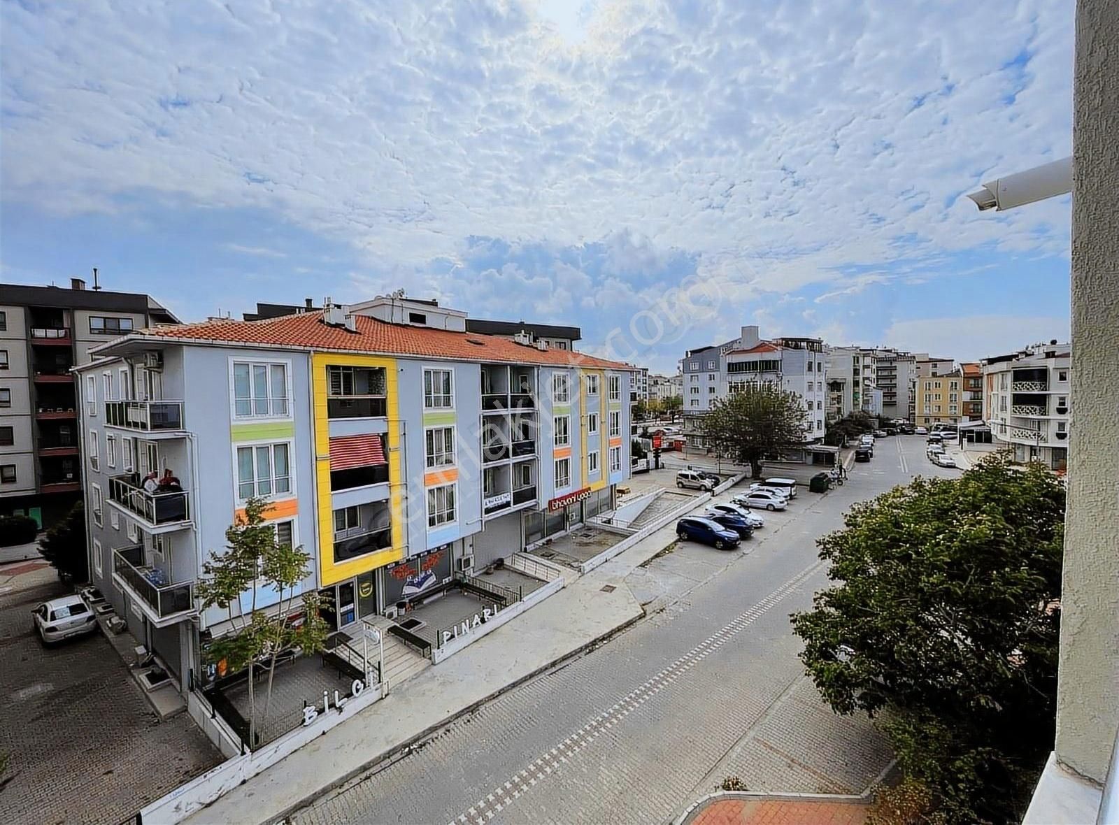 Uzay Emlaktan Çanakkale Troya Caddesıne Yakin Eşyalı Daire - Görsel 18