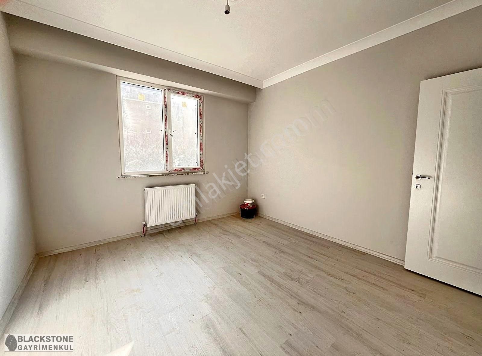 Blackstone'dan Merve Mah. Satılık Otoparklı 3+1 Bahçe Katı - Görsel 10