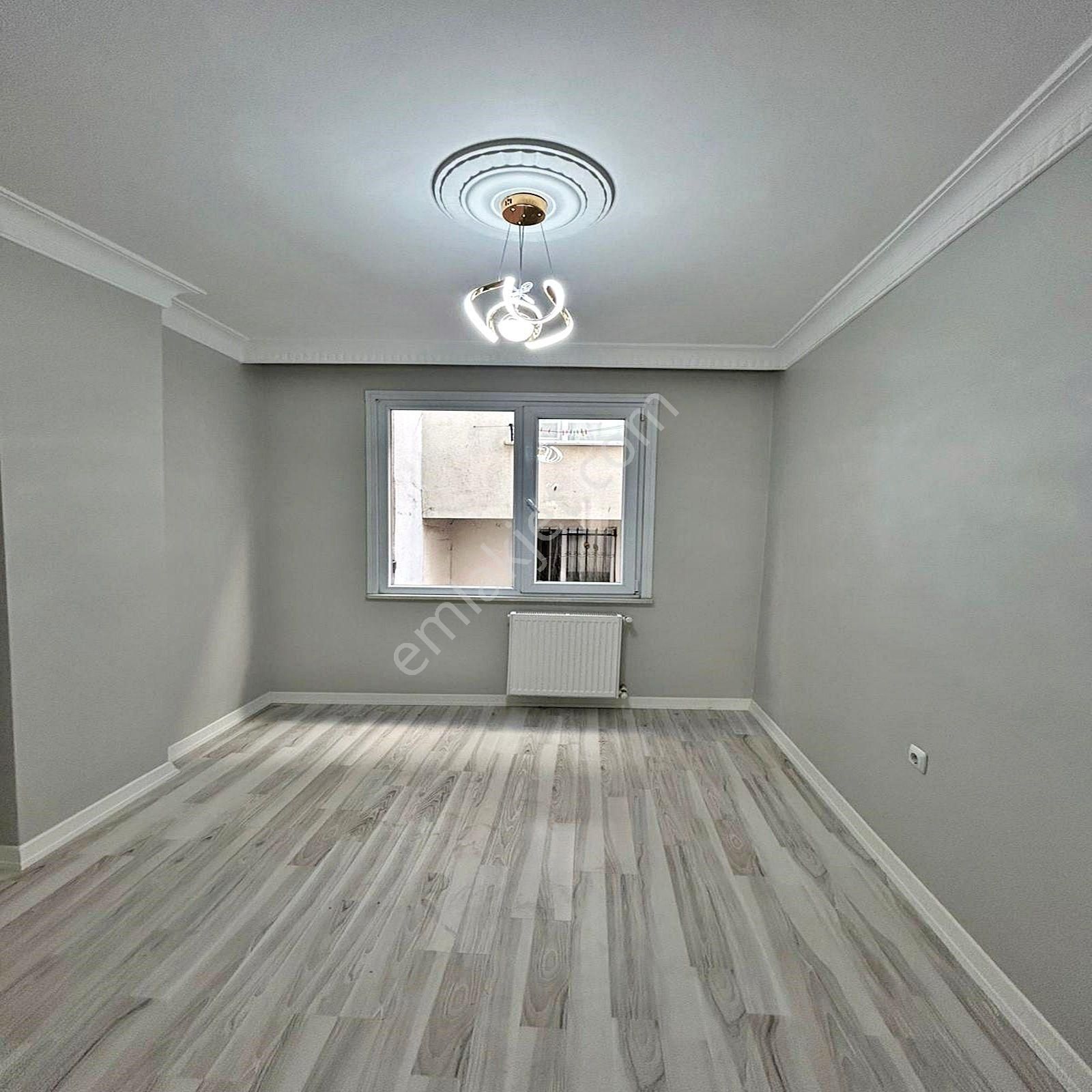 Esenyurt Bağlarçeşme Mahallesinde Lüks 2+1 Balkonlu Arakat Daire - Görsel 4